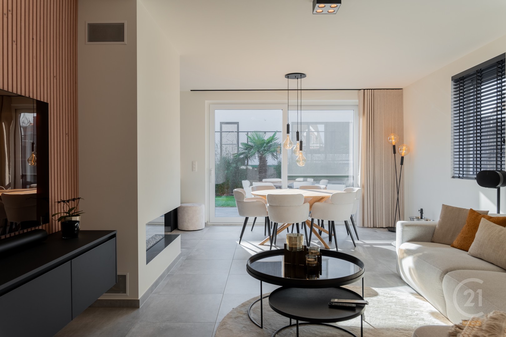 Moderne Woning met 4 Slaapkamers en Inpandige Garage in Lombardsijde - foto 5