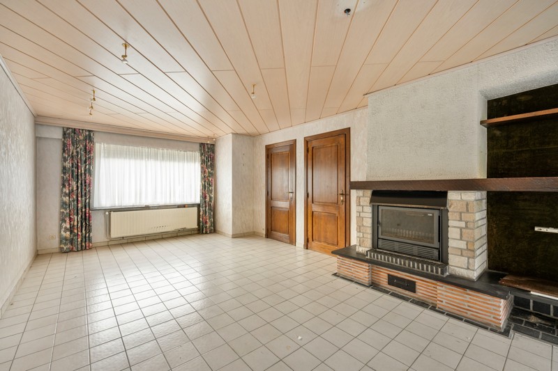 Ruime gezinswoning met 4 slaapkamers, inpandige garage en zonnige tuin - foto 5