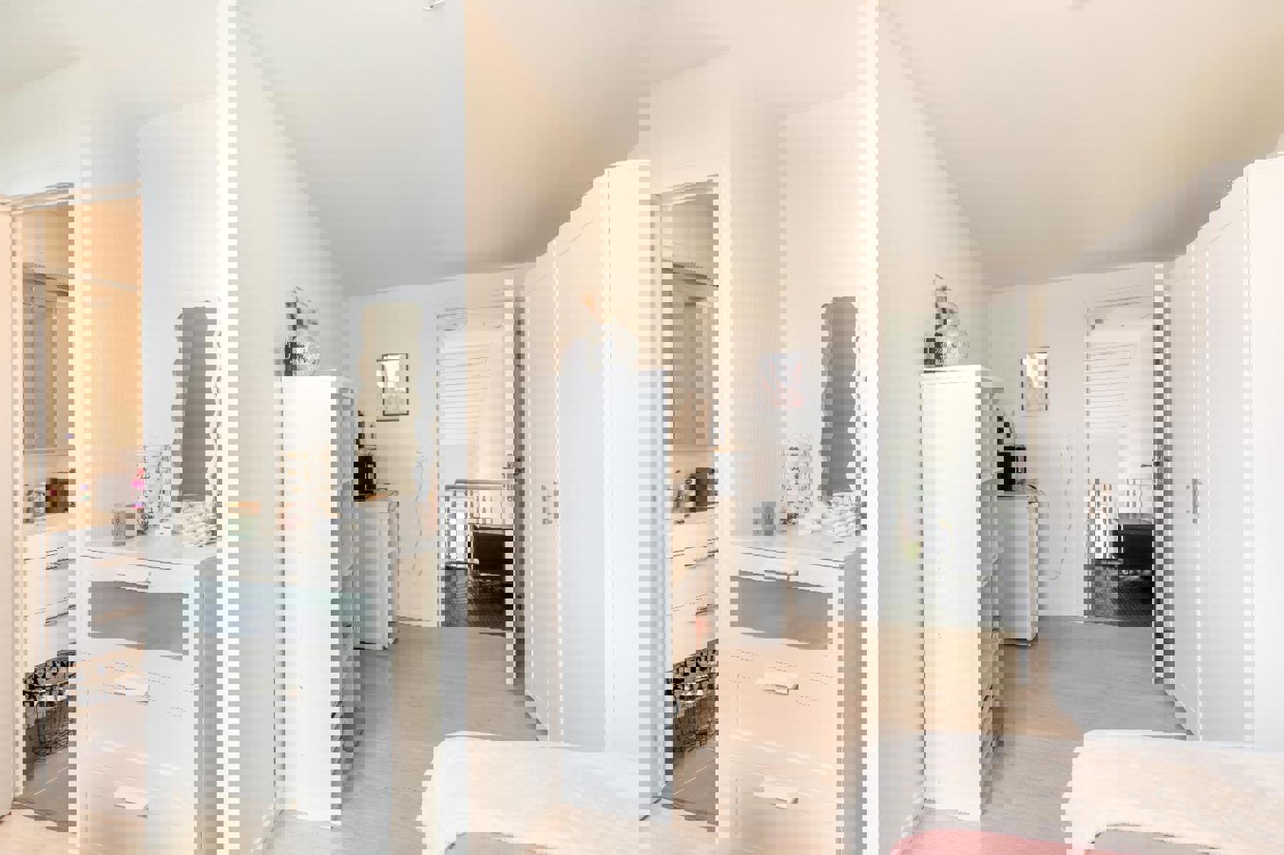 Gezellige en ruime studentenkamer met eigen sanitair - foto 3