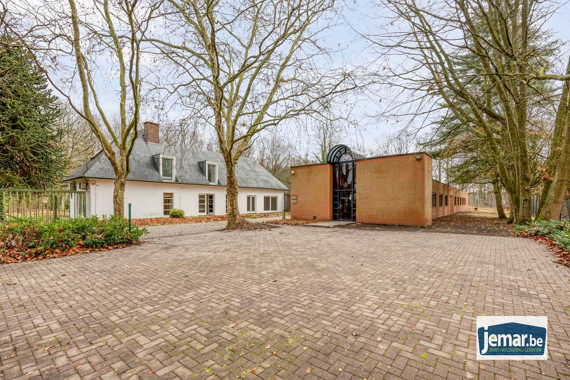 Maison à vendre à Diepenbeek avec 4 chambres - photo 2