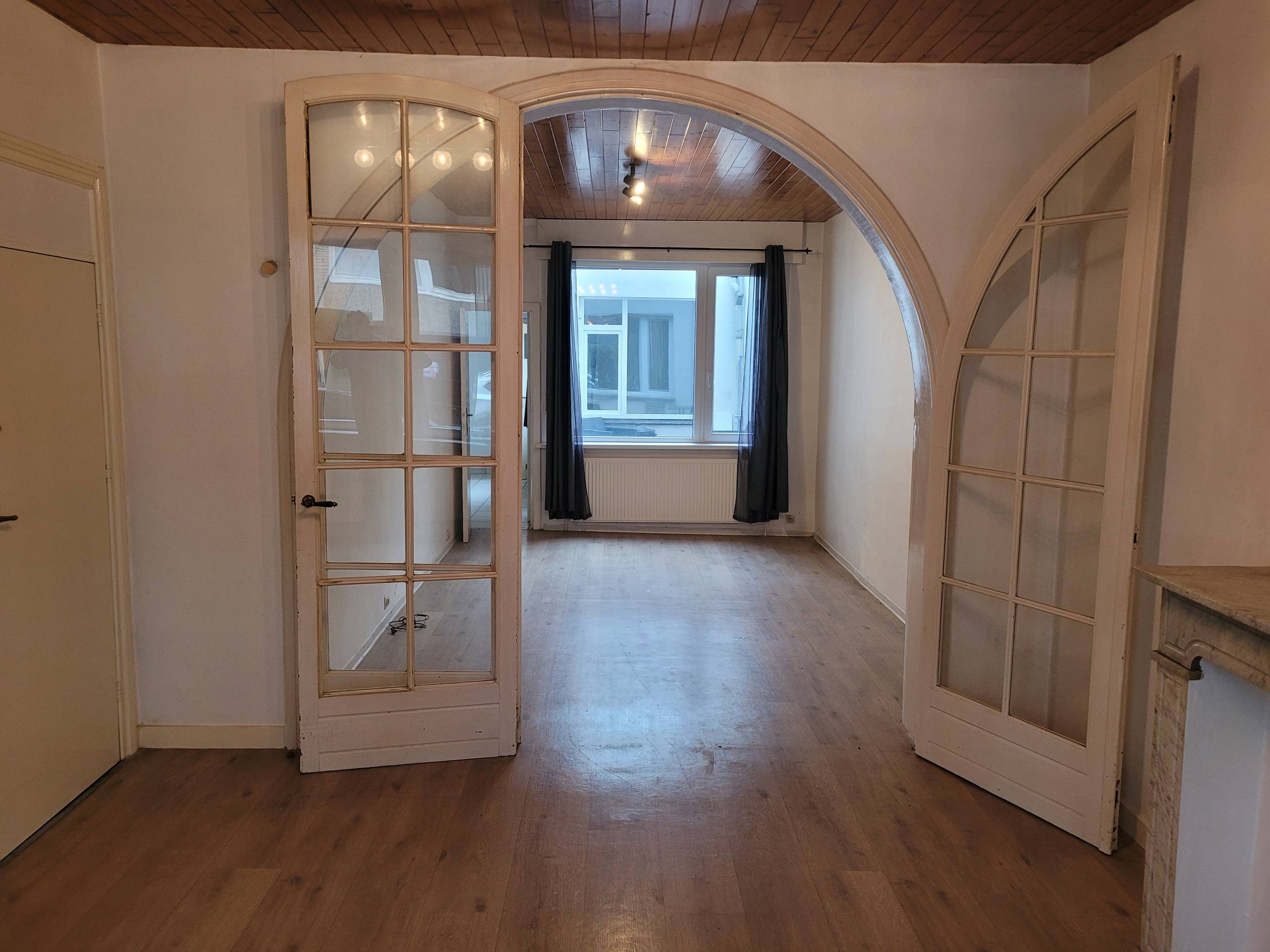 Eén slaapkamerappartement met gezellig terrasje dichtbij het centrum van Oostende. - foto 2