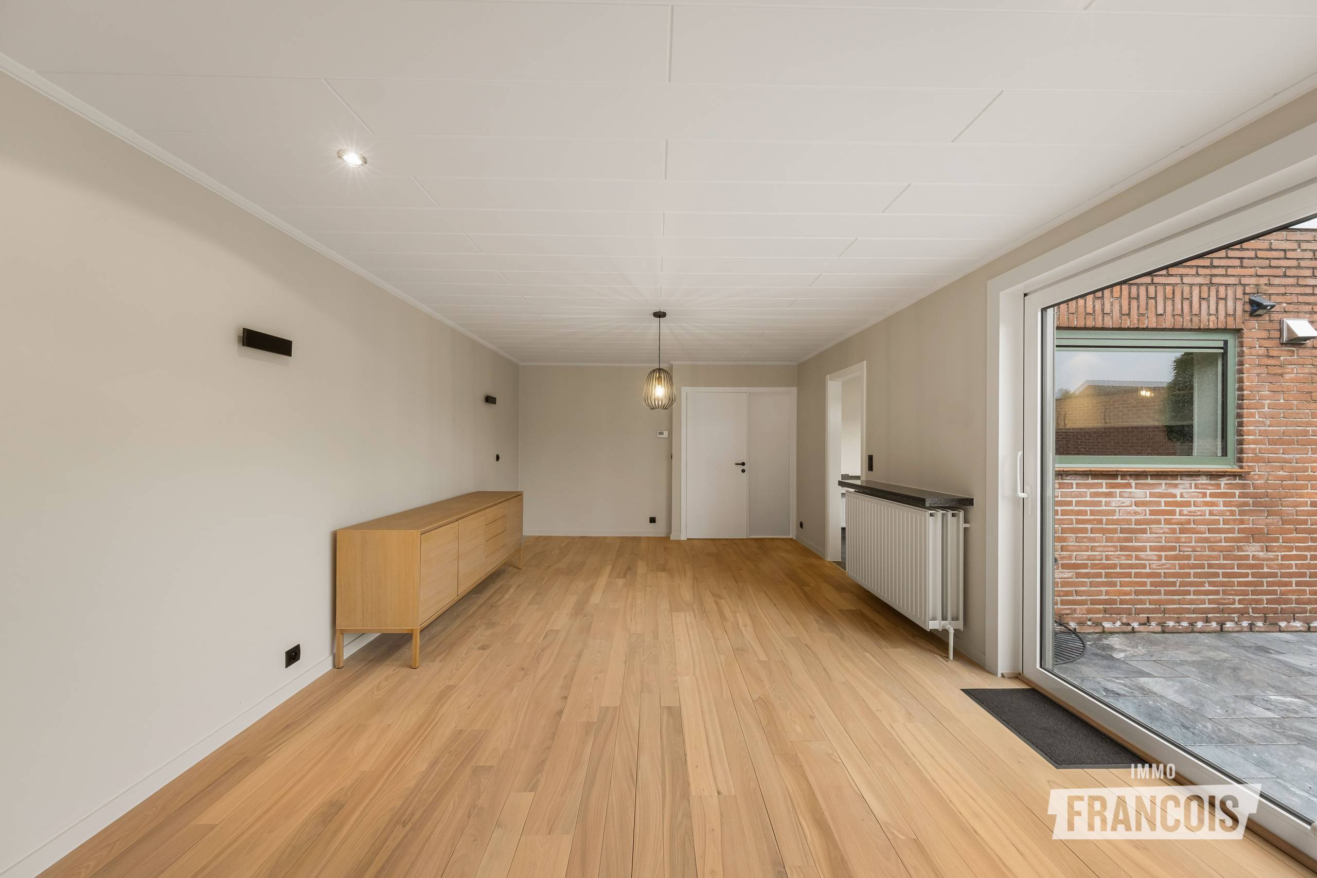 Gelijkvloerse woning met 3 slaapkamers, garage en zonnige tuin te Brugge - foto 5