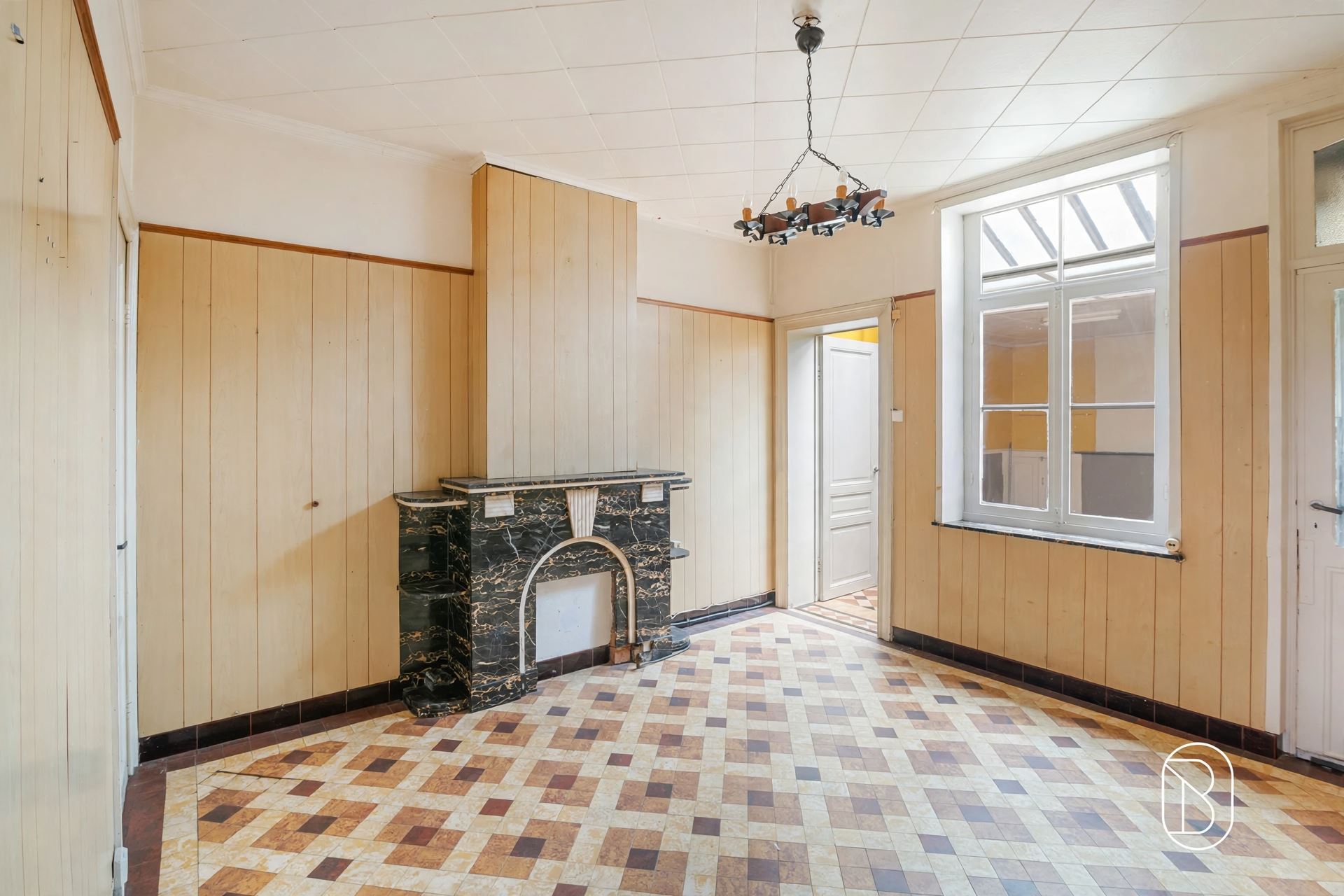 Te renoveren woning in centrum Lessines. - foto 4