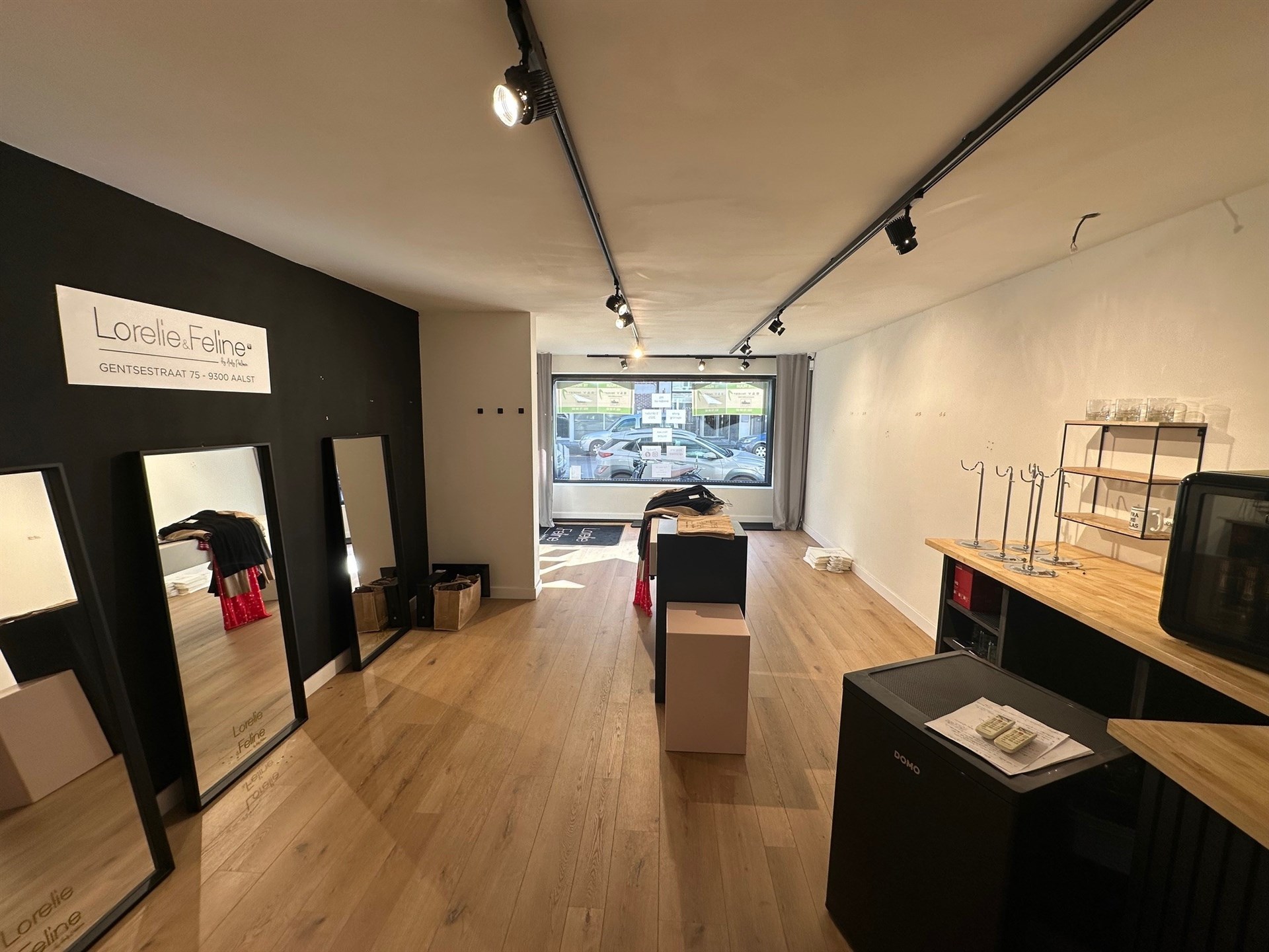 Handelsruimte of bureelruimte - 115 m² - in het centrum van Aalst - foto 3