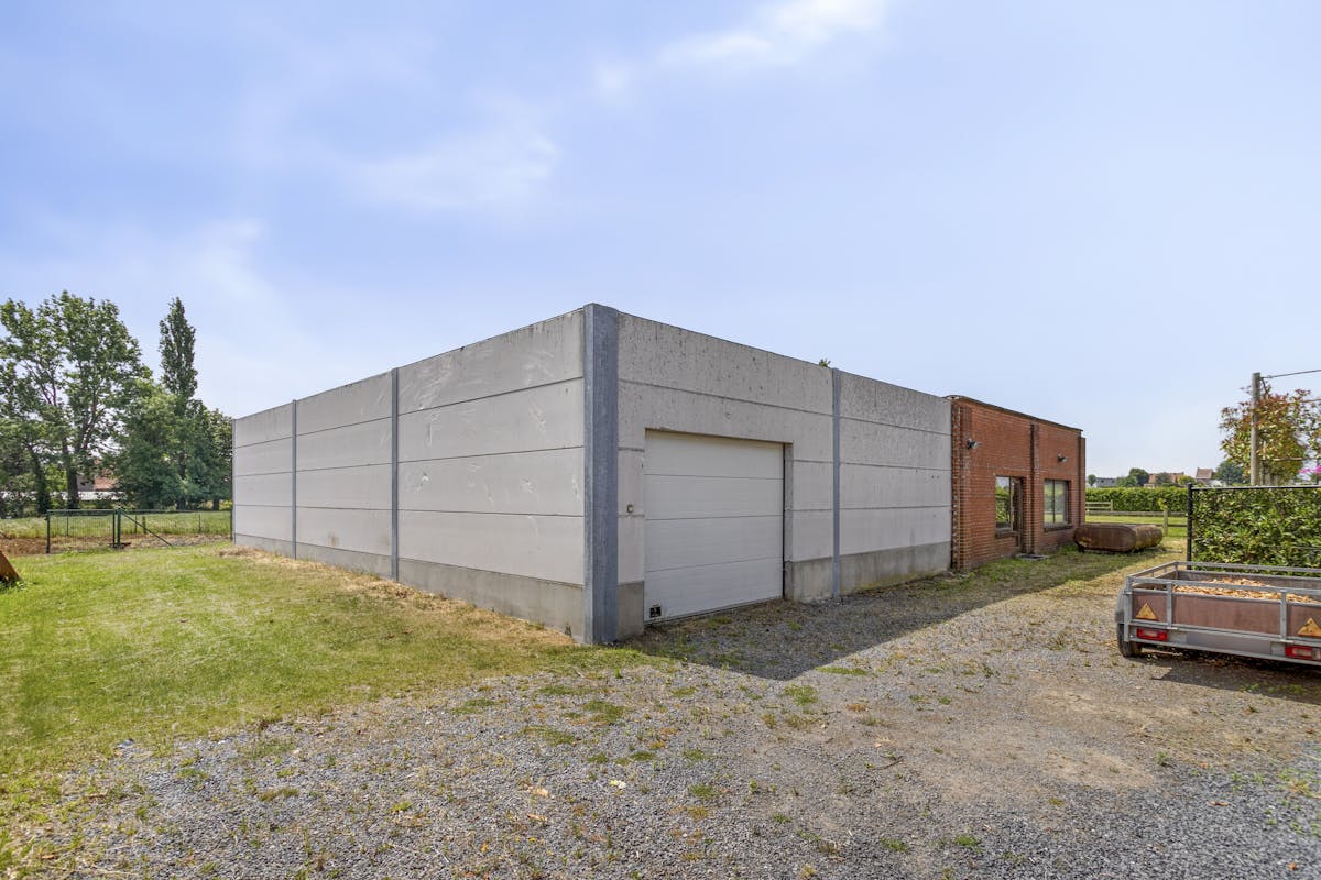 Magazijn van ca. 300m² te koop in Ingelmunster - foto 1