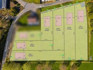 MOOI PERCEEL BOUWGROND met LANDELIJKE ZICHTEN en een aangename oppervlakte van 1.130M² in het rustieke Michelbeke. Deze bouwgrond voor OPEN...