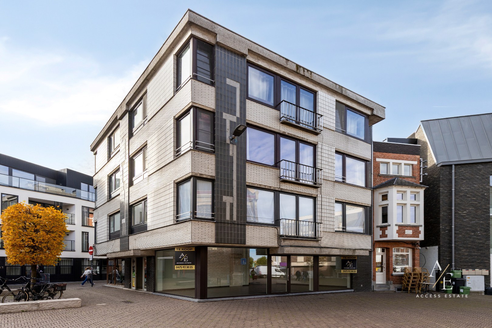 ZOTTEGEM - Uniek commercieel pand op de Markt! - foto 2