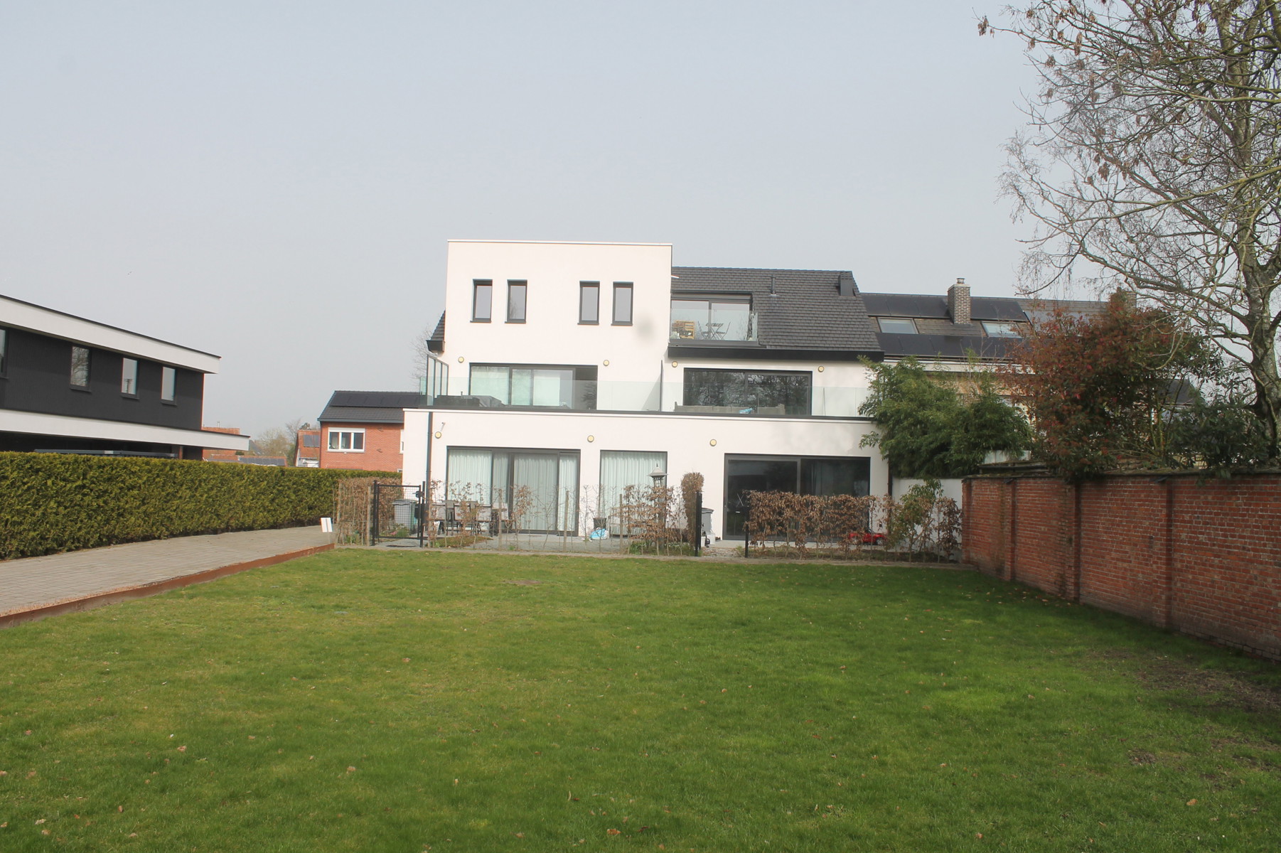 Stijlvolle, recente penthouse in het groene hart van Sinaai. - foto 5