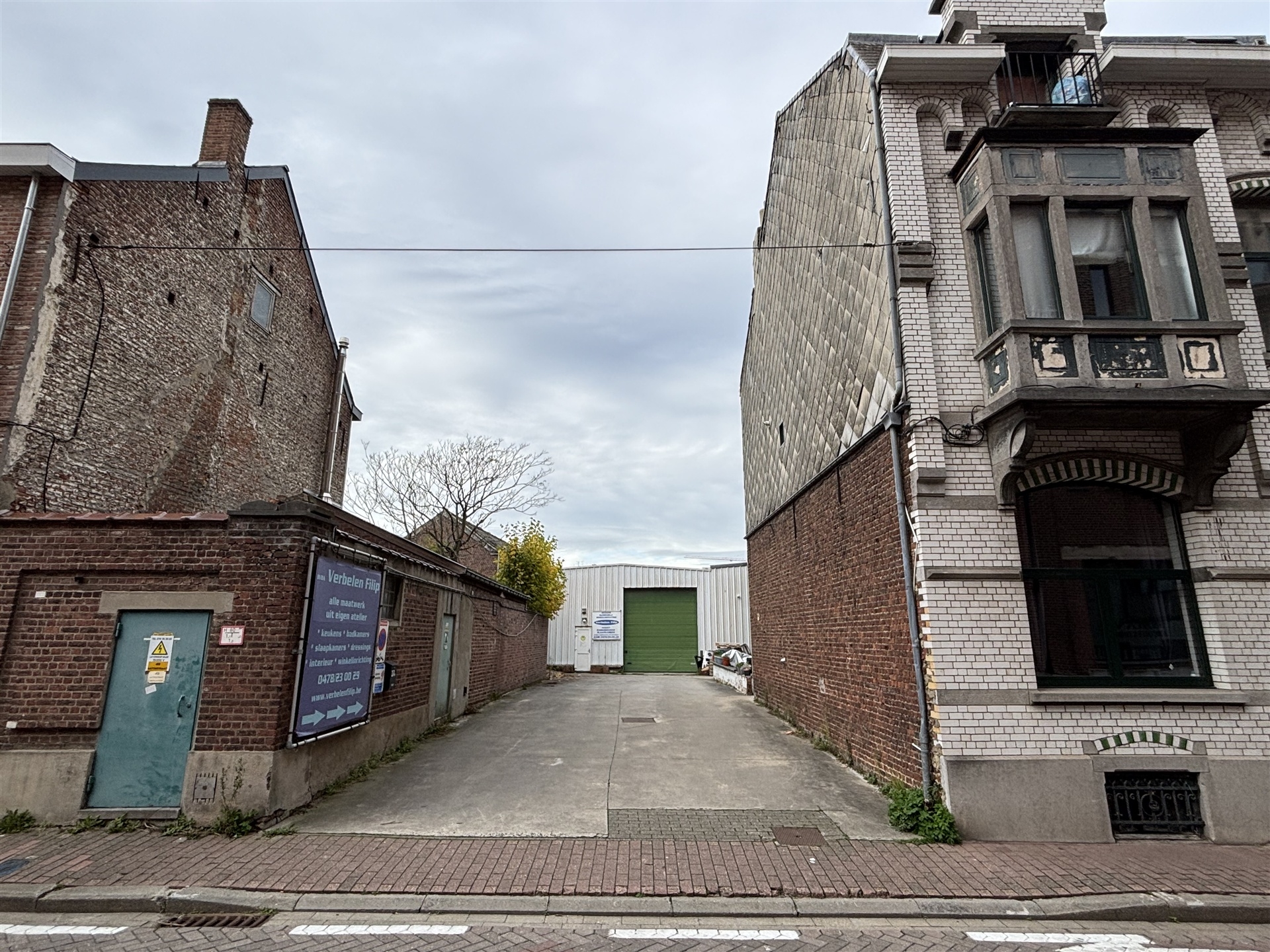 Loods met projectmogelijkheid in het hart van Merchtem - foto 1