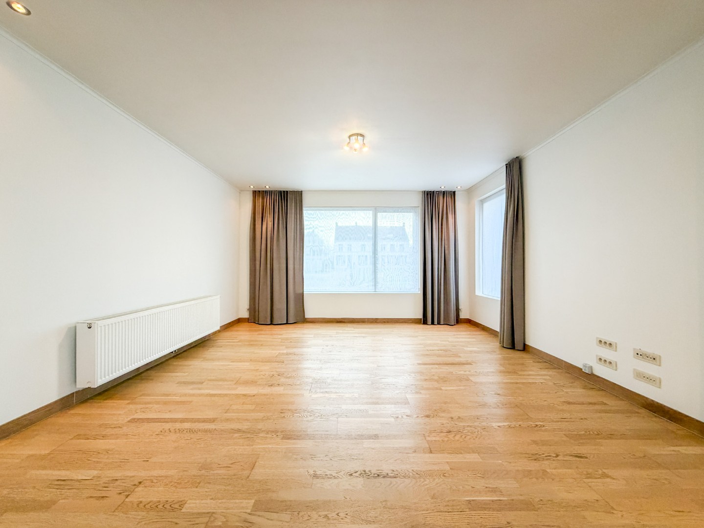 Ruime instapklare woning met tuin, 3 slpk, grote garage/berging (100 m²) te Handzame - foto 5