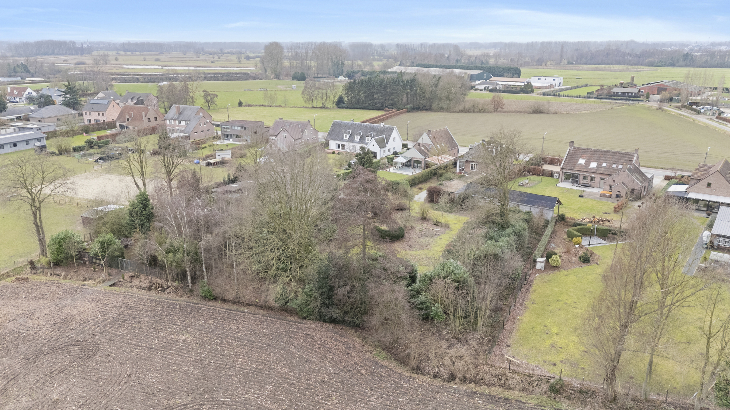 Te renoveren open bebouwing op groot perceel mét groen zicht - foto 3