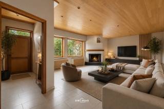 Bent u op zoek naar een ruime eigendom met heel wat potentieel? Dan is deze woning, gelegen op een groot perceel, zeker het ontdekken waard.<br /><br />De woning dient grondig gerenoveerd te worden, maar biedt dankzij de ruime indeling en het royale perceel een uitstekende basis om er een prachtige gezinswoning van te maken. Op het gelijkvloers beschikt de woning over een ruime leefruimte, grote keuken, berging, badkamer en veranda. Op de eerste verdieping bevinden zich 3 slaapkamers en een tweede badkamer.<br /><br />Mogelijkheid tot verkaveling<br /><br />Dankzij de ruime straatbreedte biedt deze eigendom de mogelijkheid om het perceel te verkavelen in 2 percelen voor halfopen bebouwing. Dit maakt de woning bijzonder interessant voor investeerders of ontwikkelaars. Een eventuele verkaveling is uiteraard onder voorbehoud van het verkrijgen van de nodige vergunningen.<br /><br />Troeven:<br /><br />Groot perceel<br />Volledig te renoveren woning met veel potentieel<br />Ruime leefruimte en keuken<br />Grote tuin<br />Mogelijkheid tot verkaveling in 2 percelen voor halfopen bebouwing<br />Rustige ligging<br /><br />Een eigendom met tal van mogelijkheden, ideaal voor wie op zoek is naar een renovatieproject met ruimte of een interessante investering.<br /><br />Hebt u interesse? Contacteer ons via info@uw-huis.be voor meer informatie of een bezoek ter plaatse.