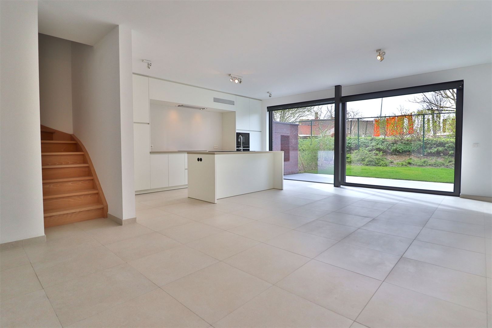 Maison à louer à Courtrai avec 3 chambres - photo 2