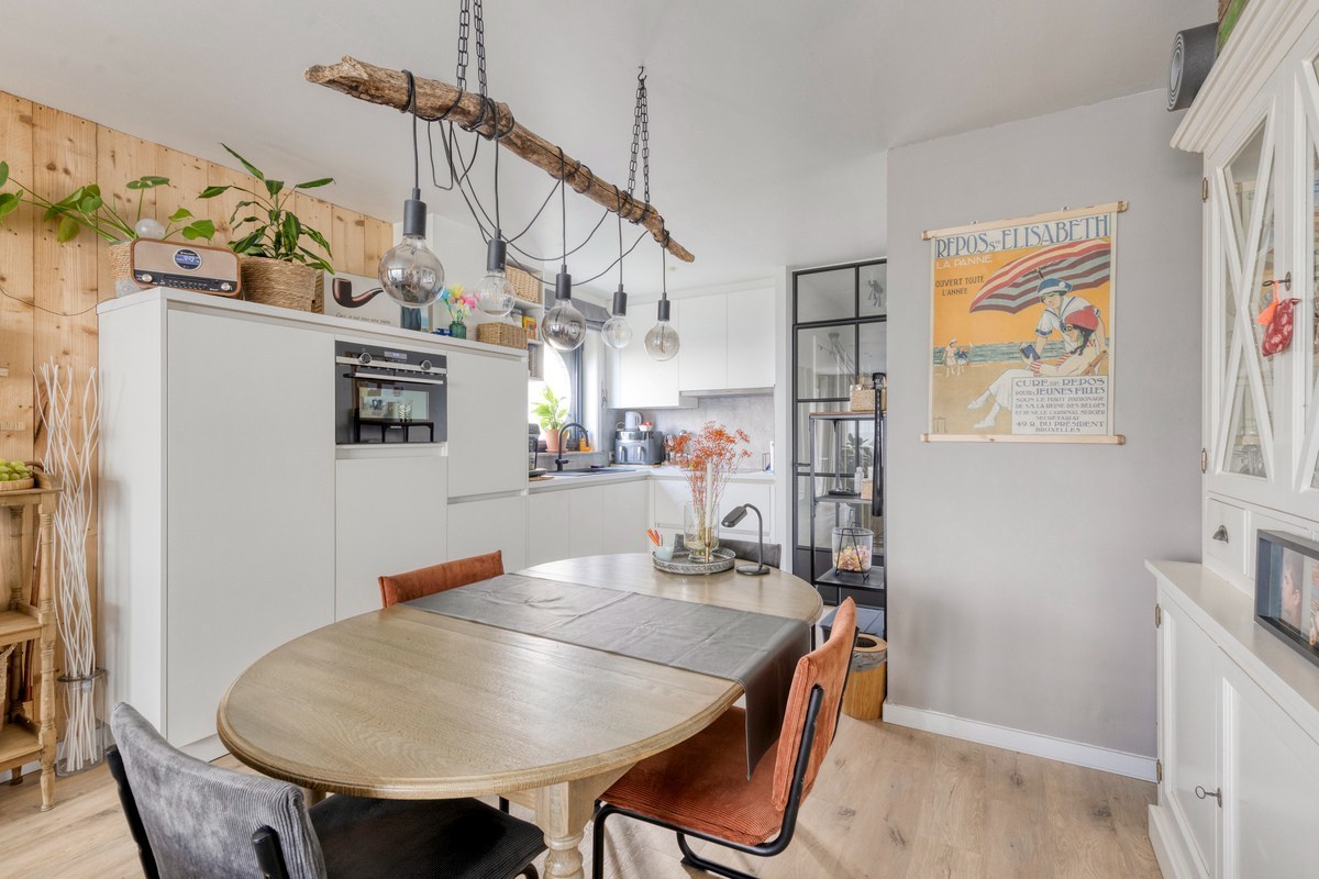 Appartement spacieux d'angle avec 1 chambre et grande terrasse ensoleillée, situé près de la plage et de la magnifique esplanade Léopold I à La Panne. - photo 5