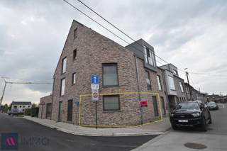 Nieuwbouw gelijkvloers 2 slaapkamerappartement (83,51 m²) met terras, tuin en autostaanplaats. Dit zeer energiezuinige appartement beschikt over...