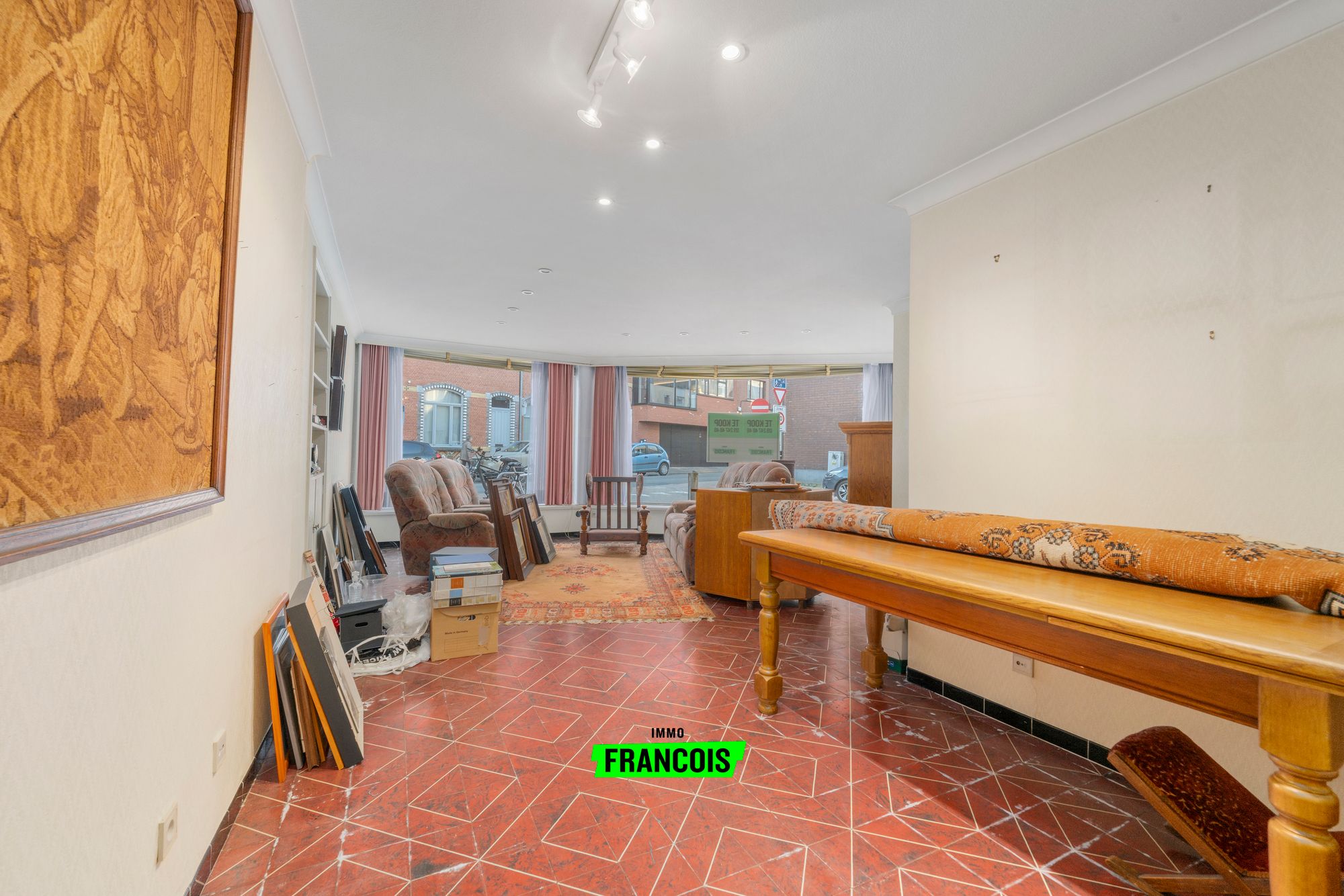 Woning (met commerciële zichtbaarheid) in het centrum van Zottegem - foto 4