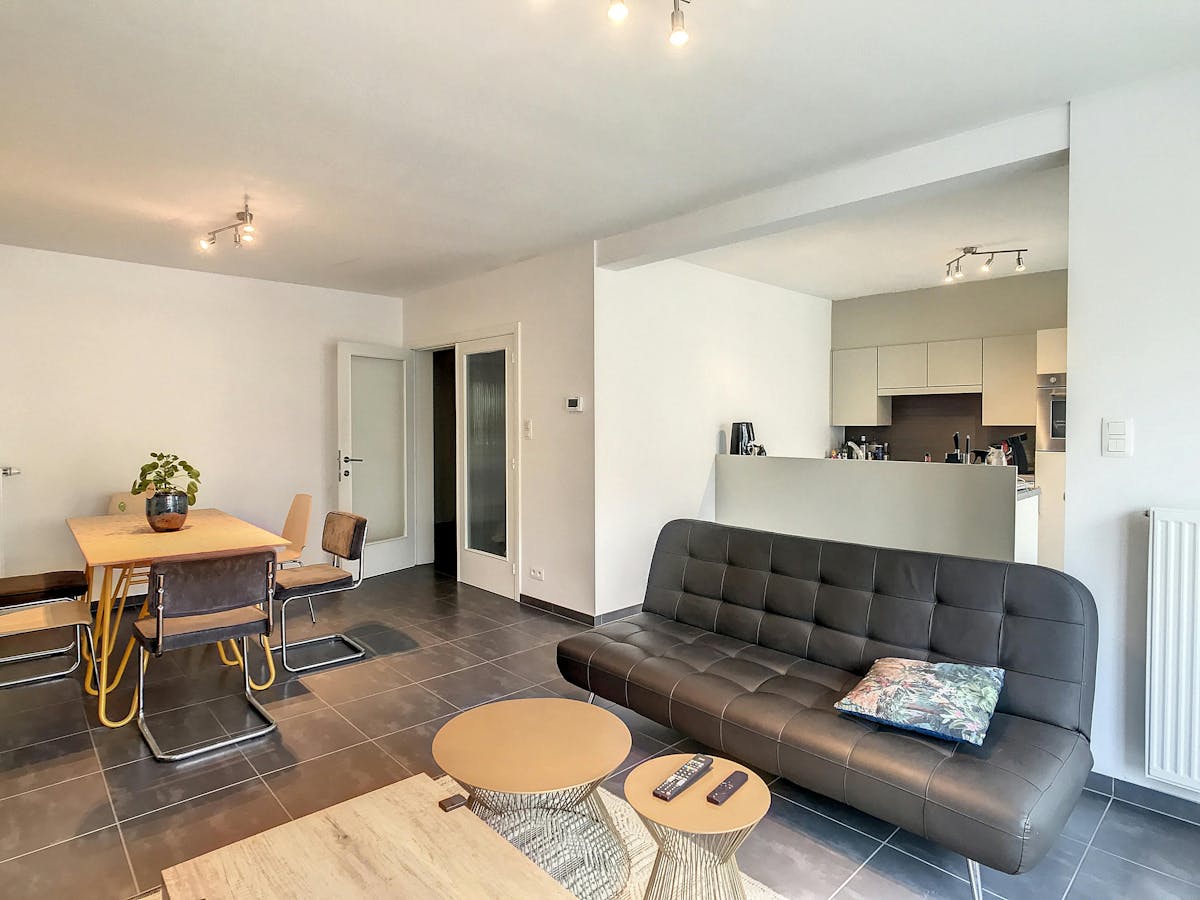 appartement de 2 chambres à louer à Courtrai - photo 2