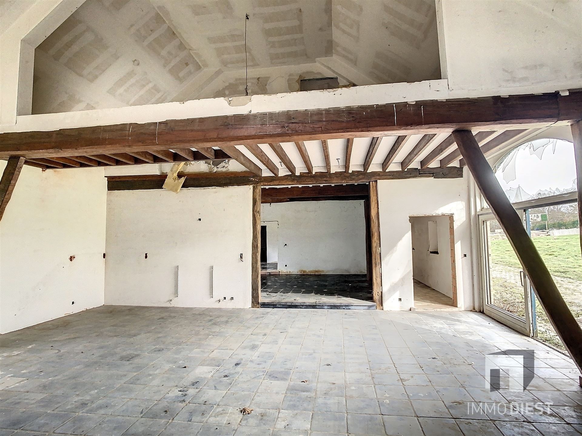 Te renoveren hoeve op 2 ha 82 ca - foto 5