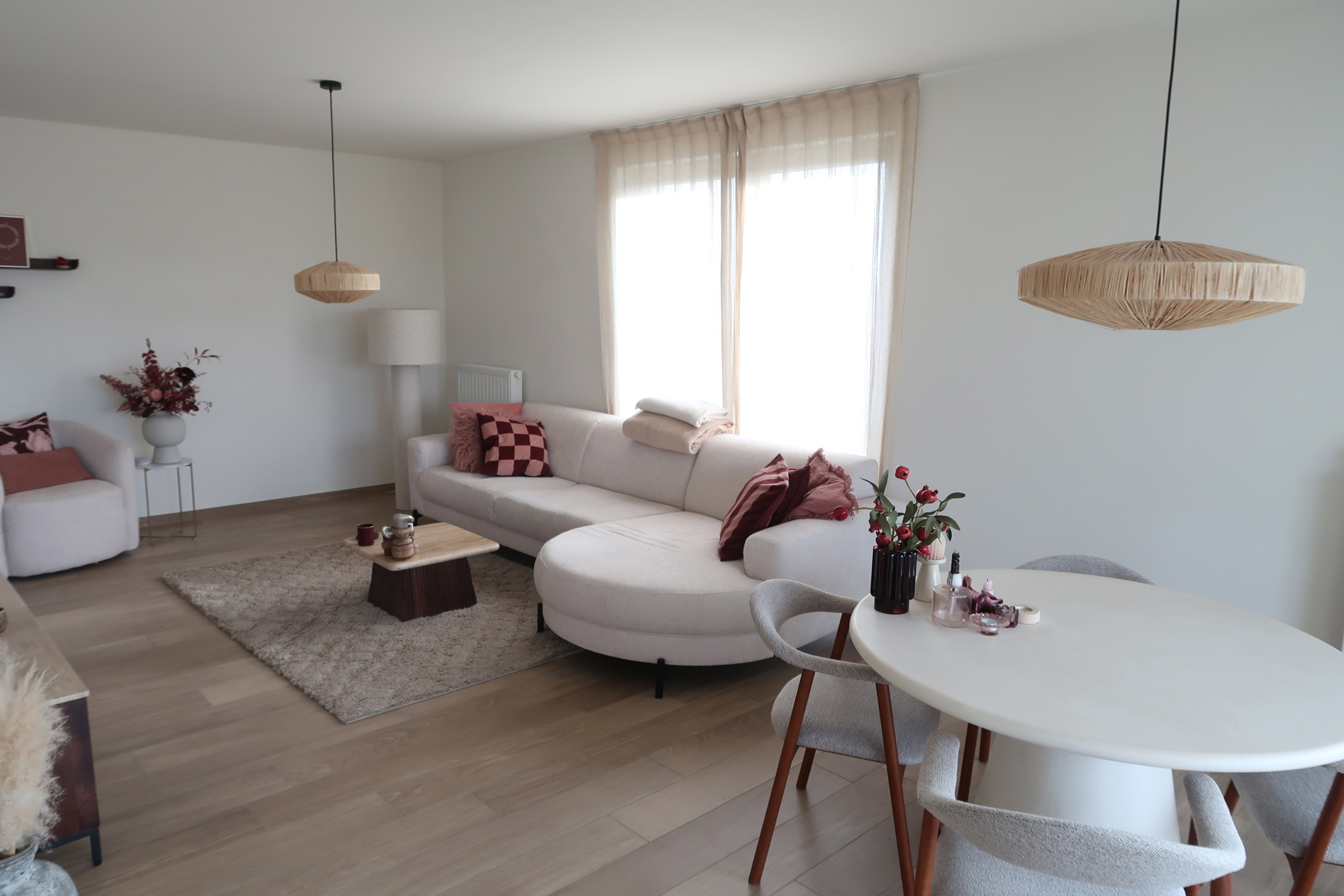 Recent 2 slpk appartement inclusief parking en berging. - foto 3