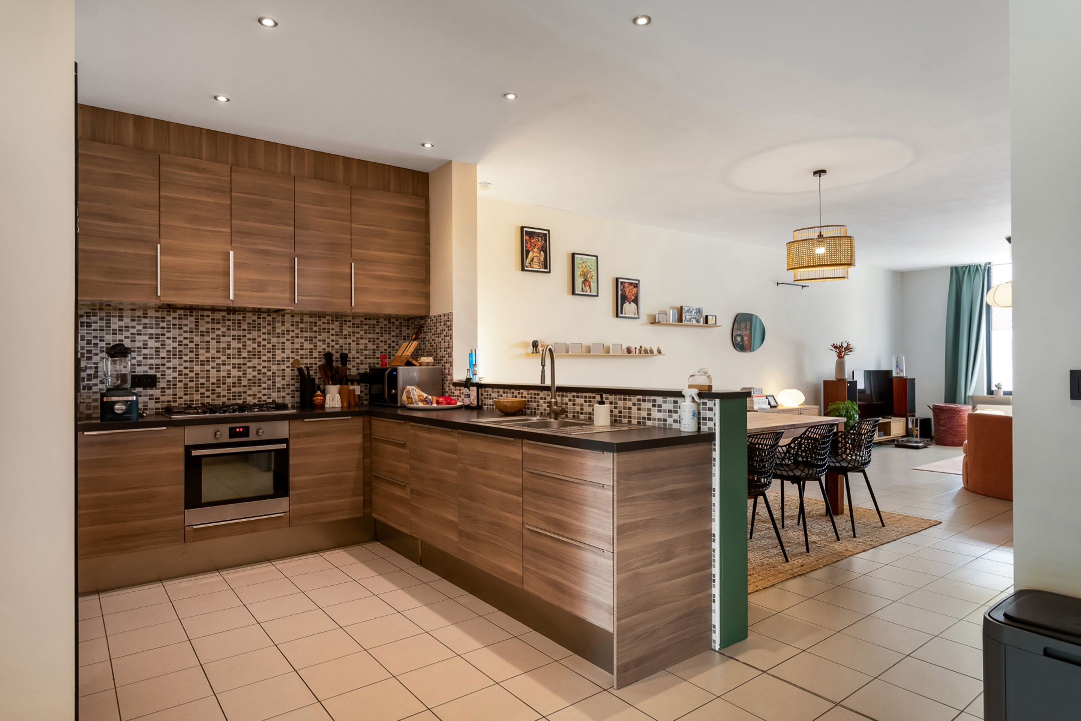 Gerenoveerde gezinswoning met 3 slaapkamers - foto 5