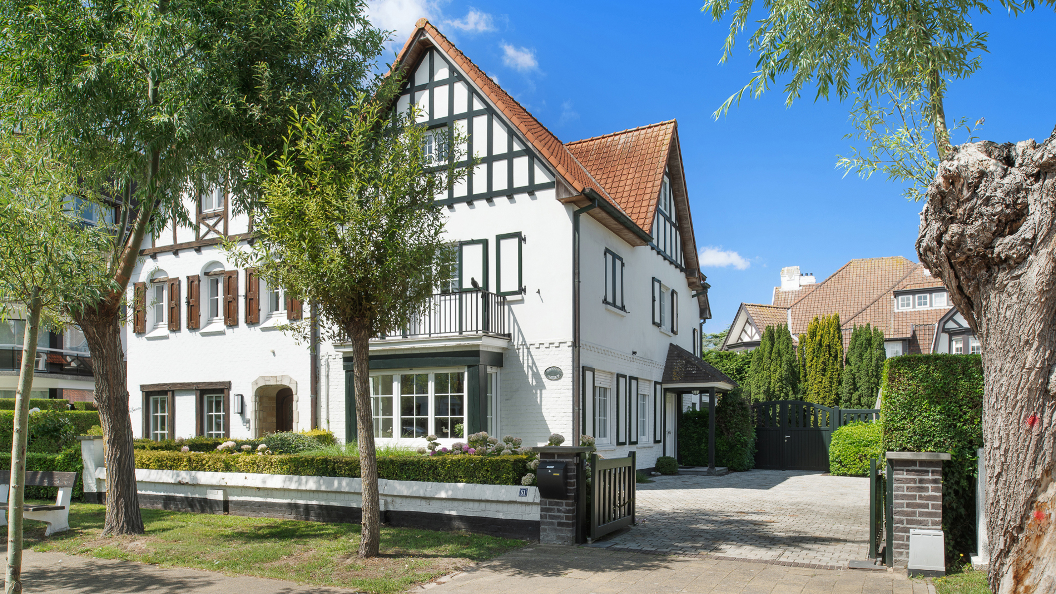 House for sale in Knokke-Heist with 5 bedrooms - photo 2