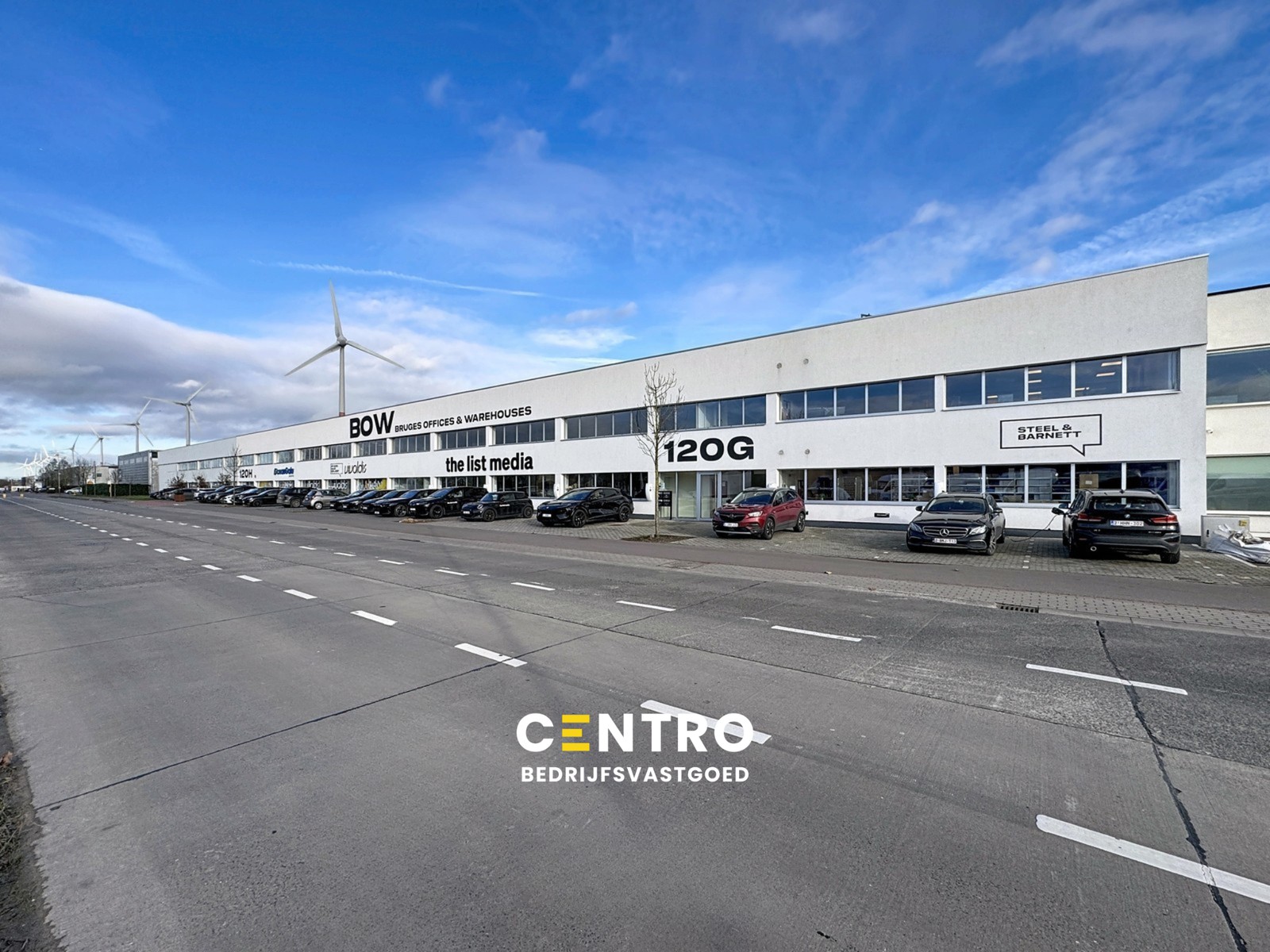 Kwalitatief afgewerkte KANTOORRUIMTE (268 m²) op de eerste verdieping met private parkeergelegenheid (inclusief laadpalen)! - photo 1