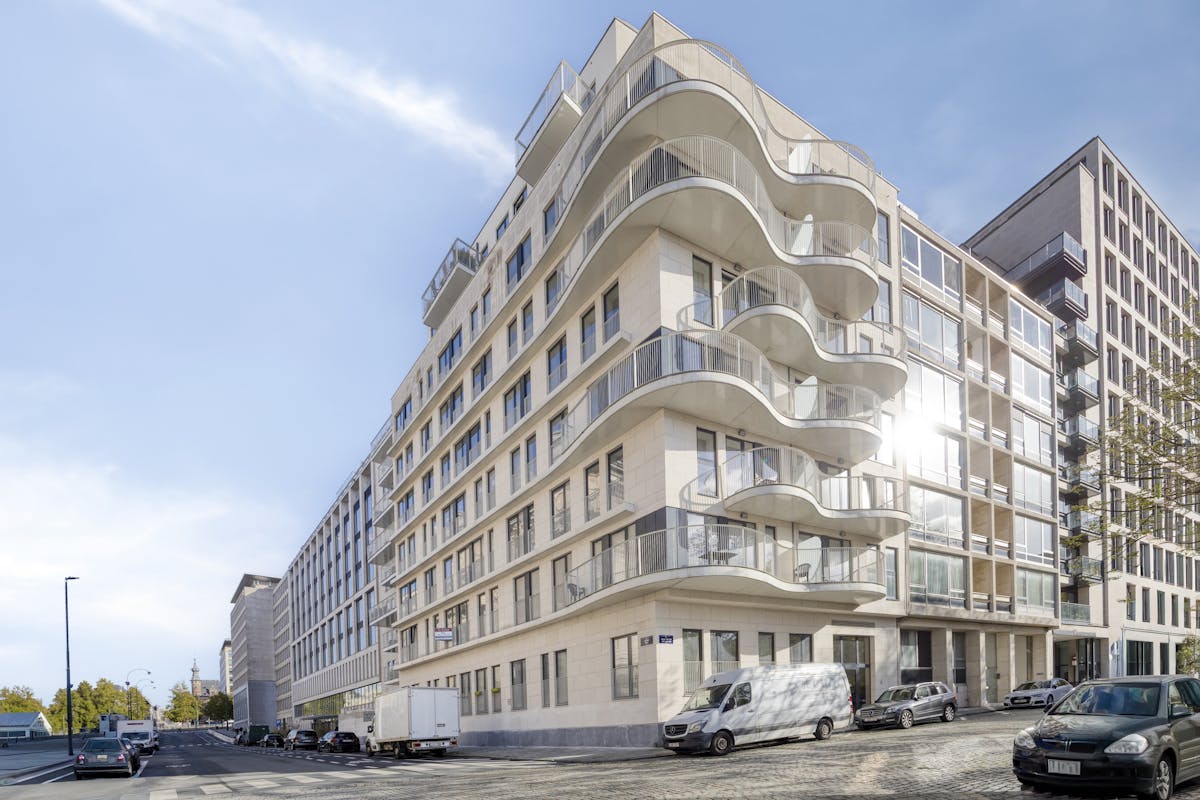 2-bedroom apartment for sale in Brussels city centre! - photo 1