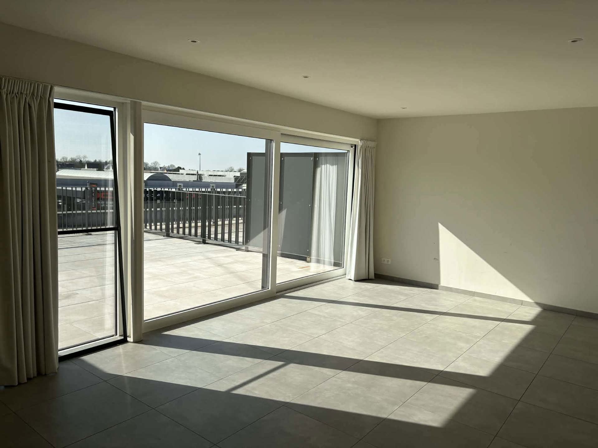 WETTEREN - Uniek energieneutraal appartement - foto 3