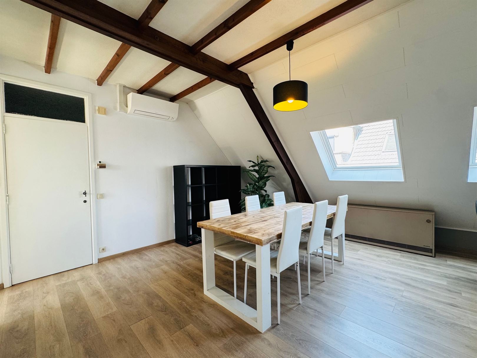 Appartement op de tweede verdieping in rustige omgeving - foto 3