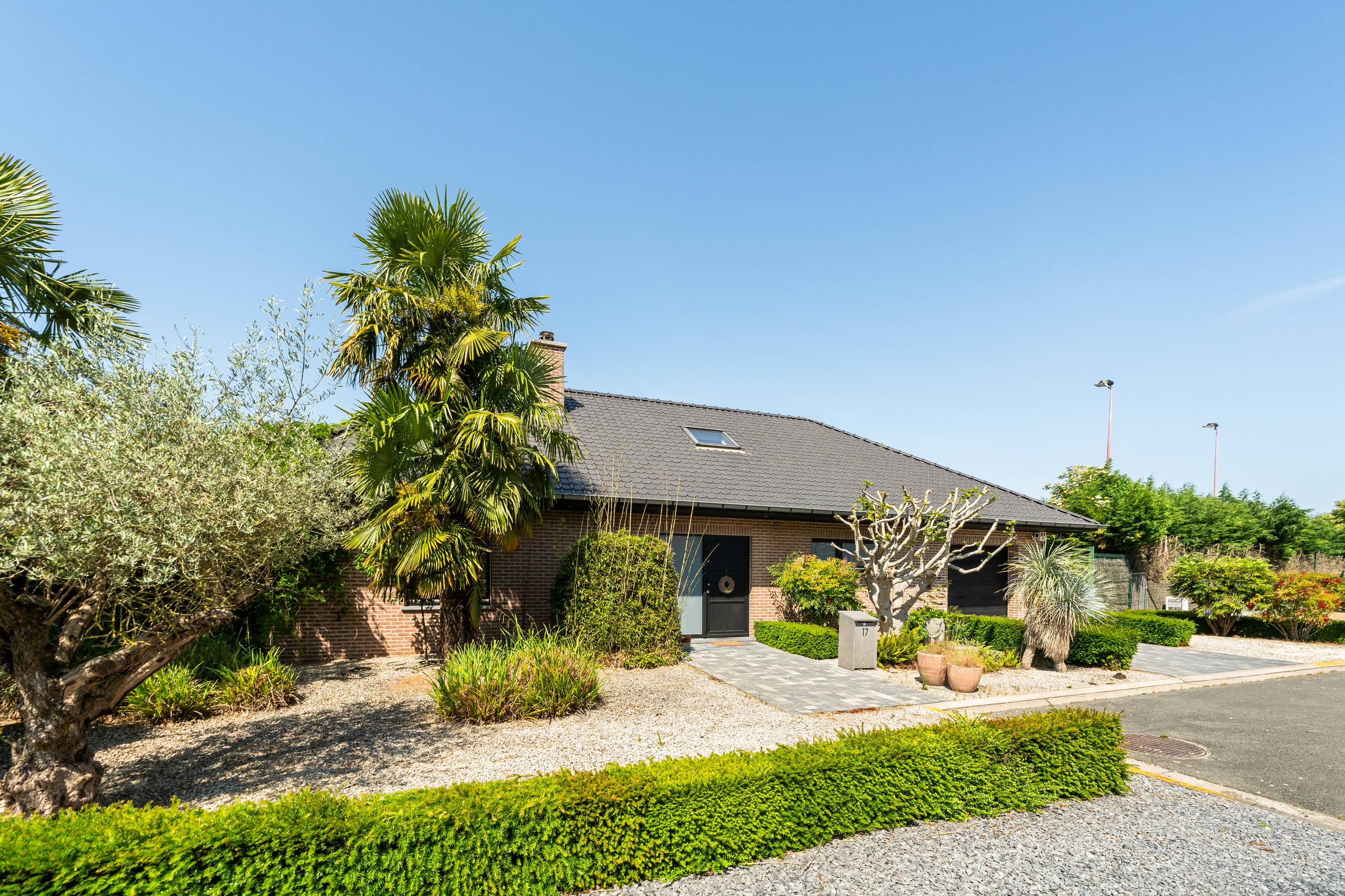 Instapklare villa met prachtige tuin op rustige ligging 🌿 - foto 4