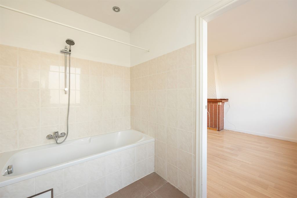 Super centraal, instapklaar appartement met terras - foto 3