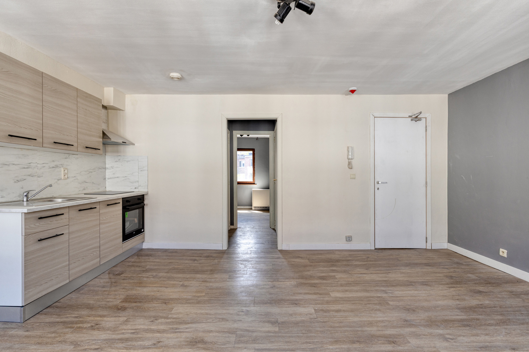 Apartment for sale in Antwerp with 1 bedroom - photo 5