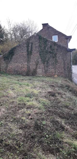 Openhuizendag op 24/11/2025 van 15u tot 16uook voor het huis op 338 wordt op zelfde tijdstip bekeken Bieden van 90.000euro op elk eigendom zijn...