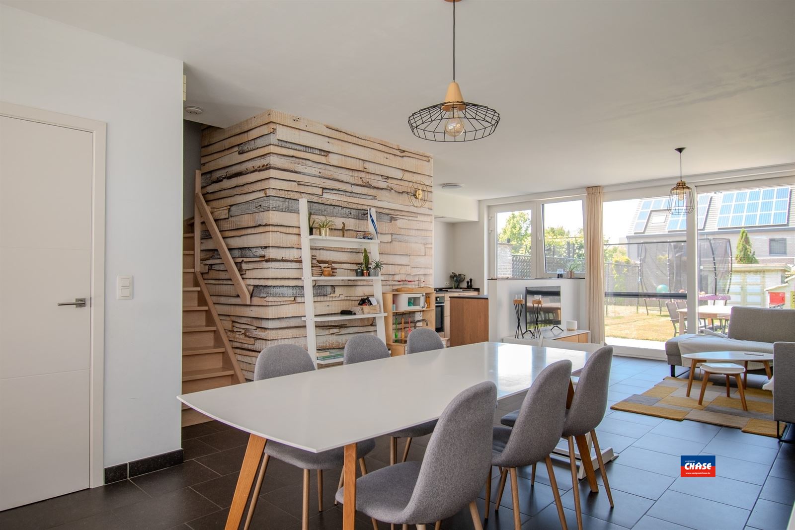 Instapklare woning met 4 slaapkamers, tuin en garagebox - foto 5