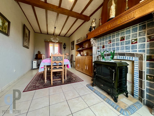 Te renoveren, goed gelegen woning - foto 5