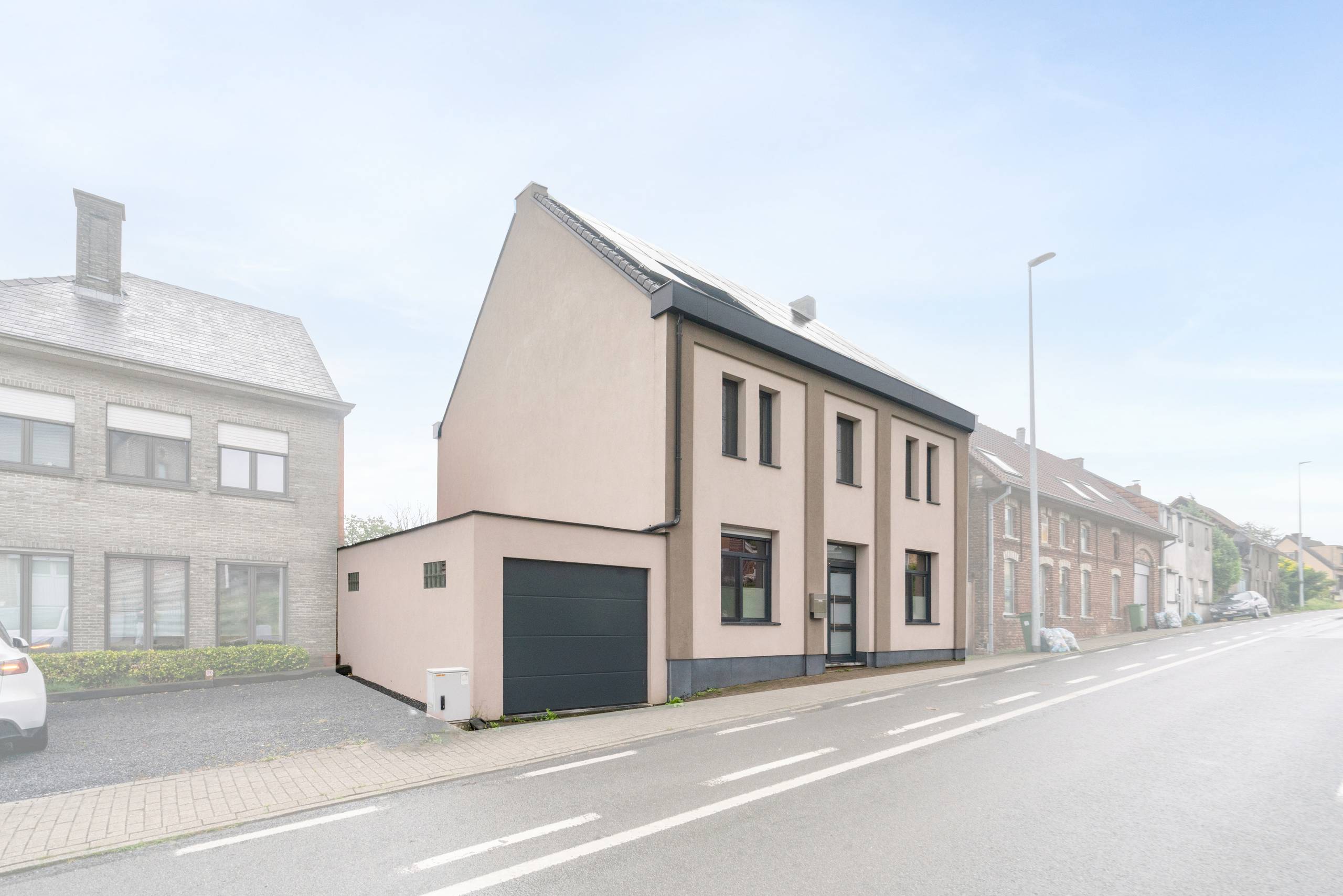 Maison à vendre à Nederhasselt avec 4 chambres - photo 1
