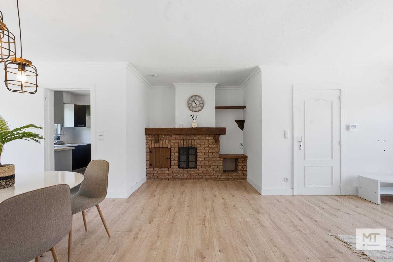 Instapklare, energiezuinige woning met 3 slaapkamers, tuin en garage te koop in een rustige wijk te Zonnebeke - foto 5
