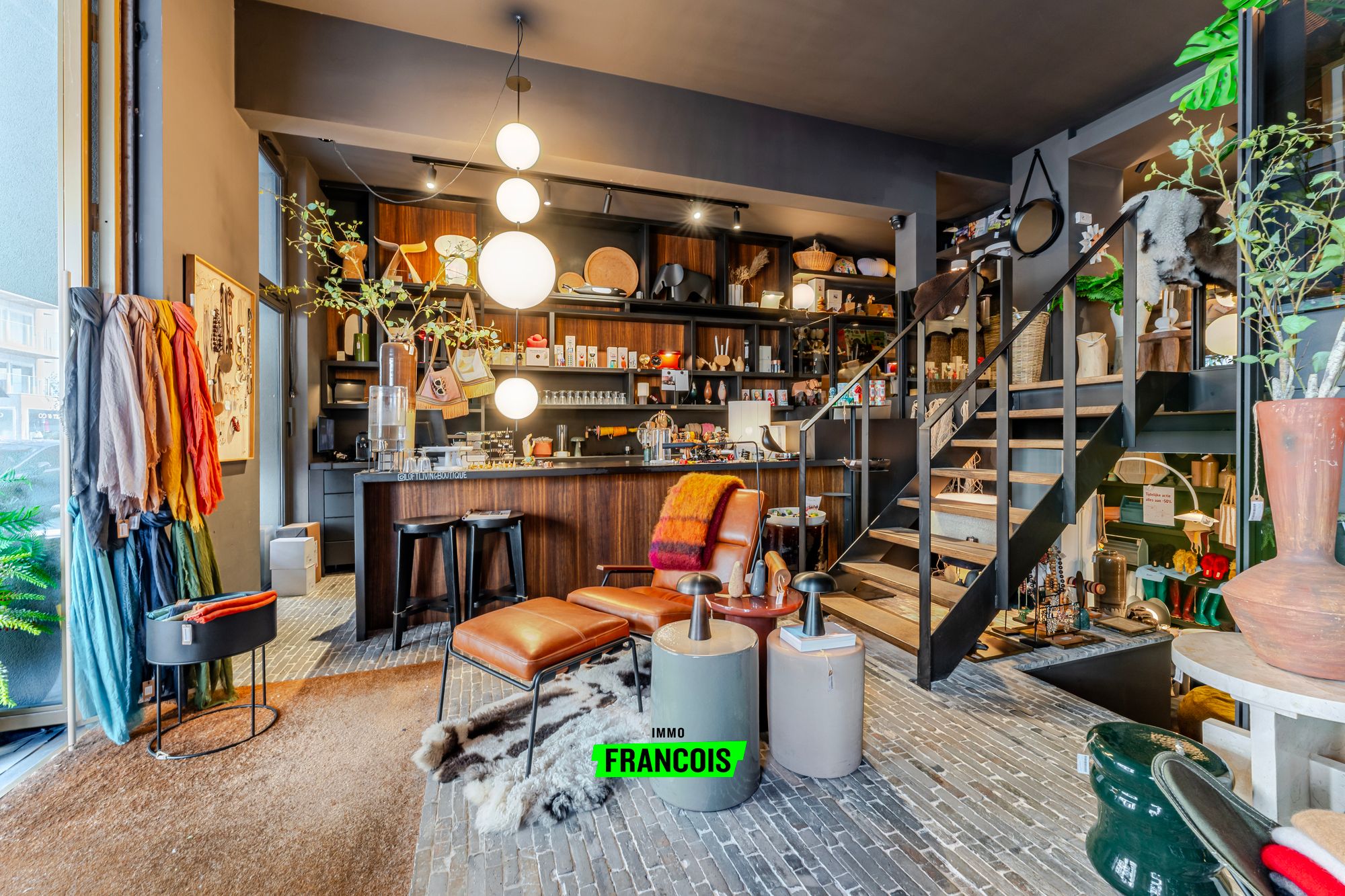 Fantastisch gelegen winkelpand met veel mogelijkheden in het centrum van Nieuwpoort-Bad! A+ ligging - foto 3