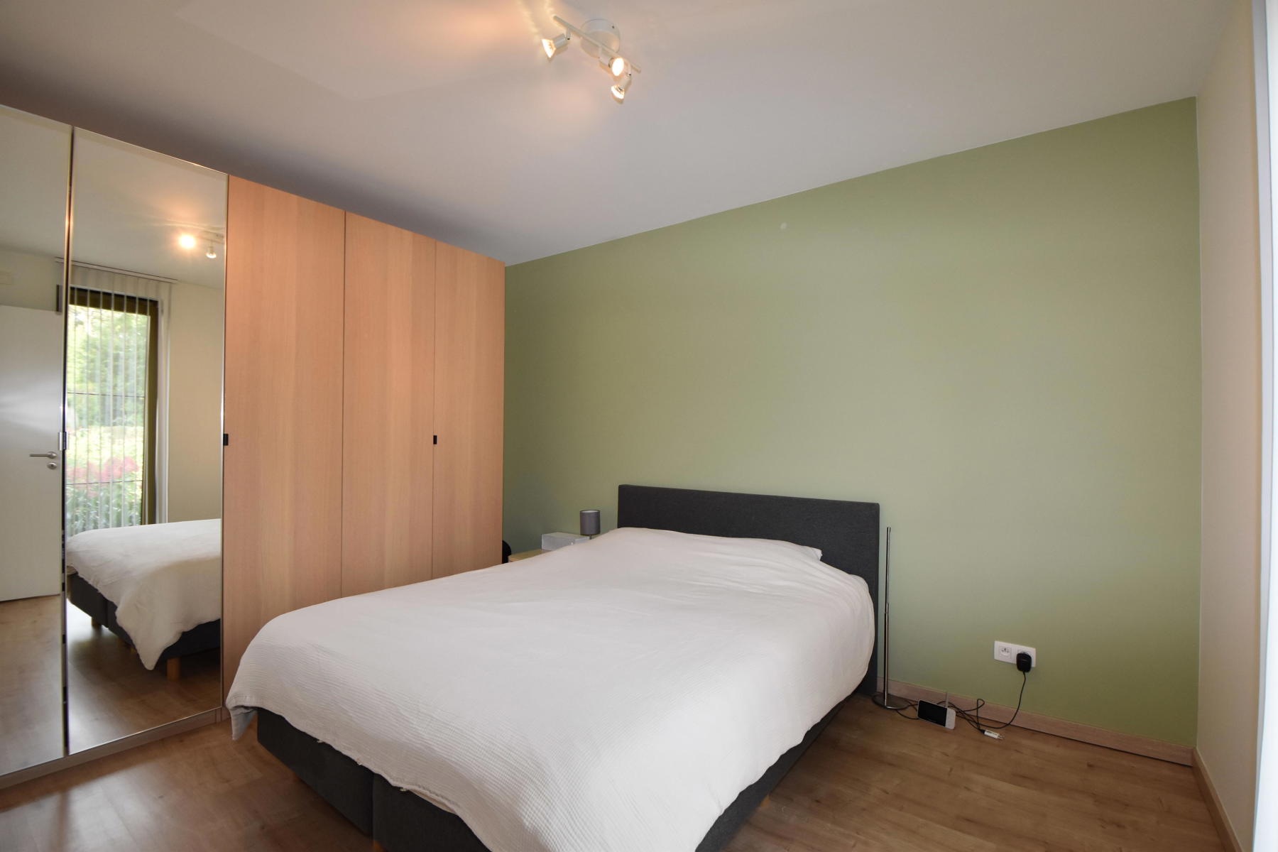 Apartment for rent in Lichtaart with 2 bedrooms - photo 4