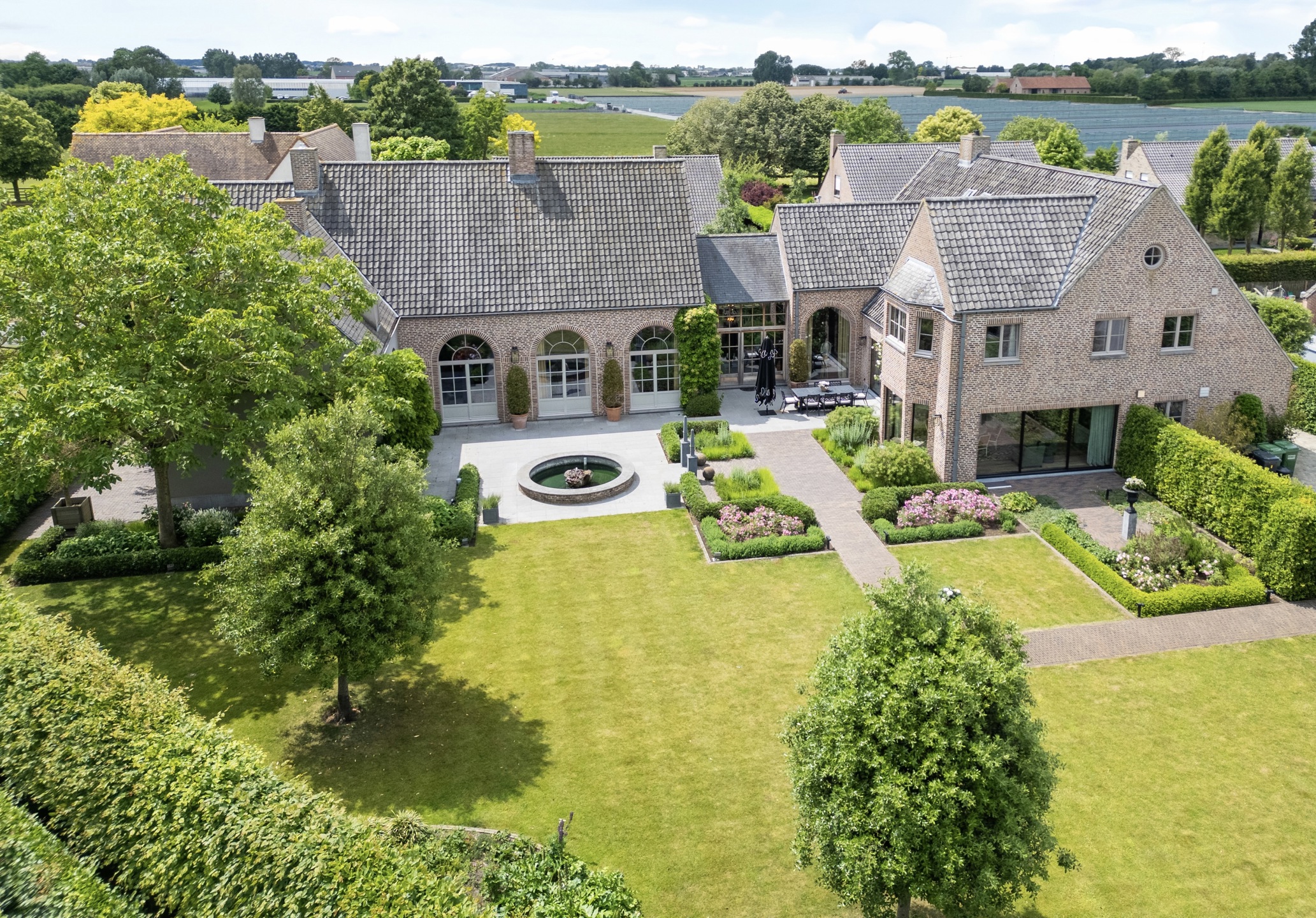 House for sale in Roeselare with 4 bedrooms - photo 5