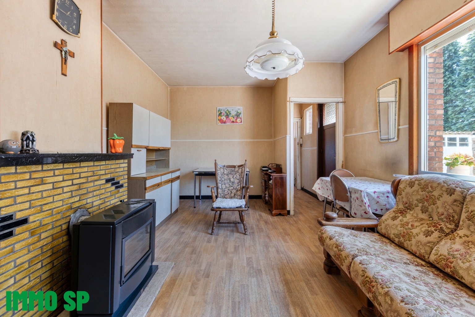 Te renoveren woning op royaal perceel op toplocatie.  - foto 4