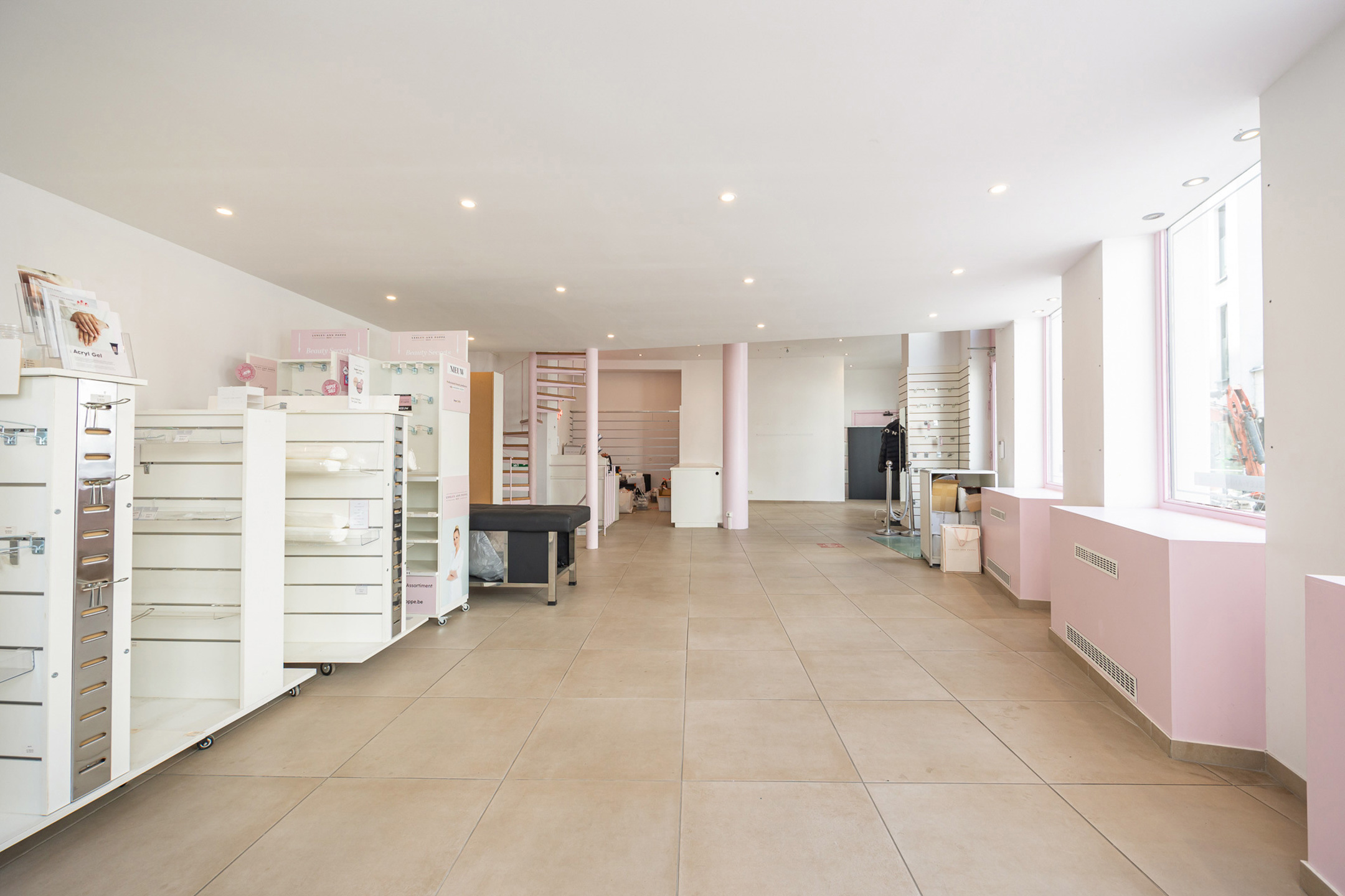 Commercial for sale in Antwerp - photo 5