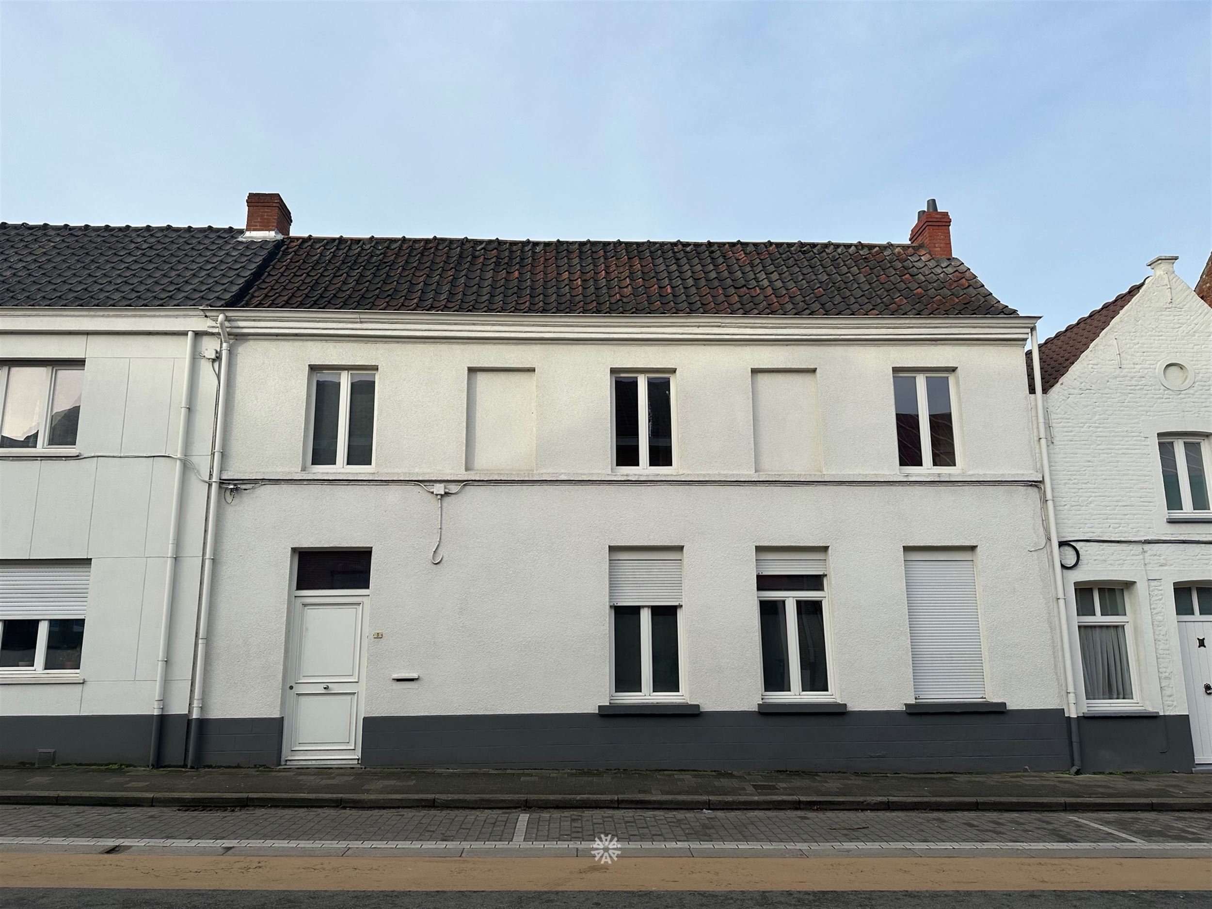 Maison - photo 1