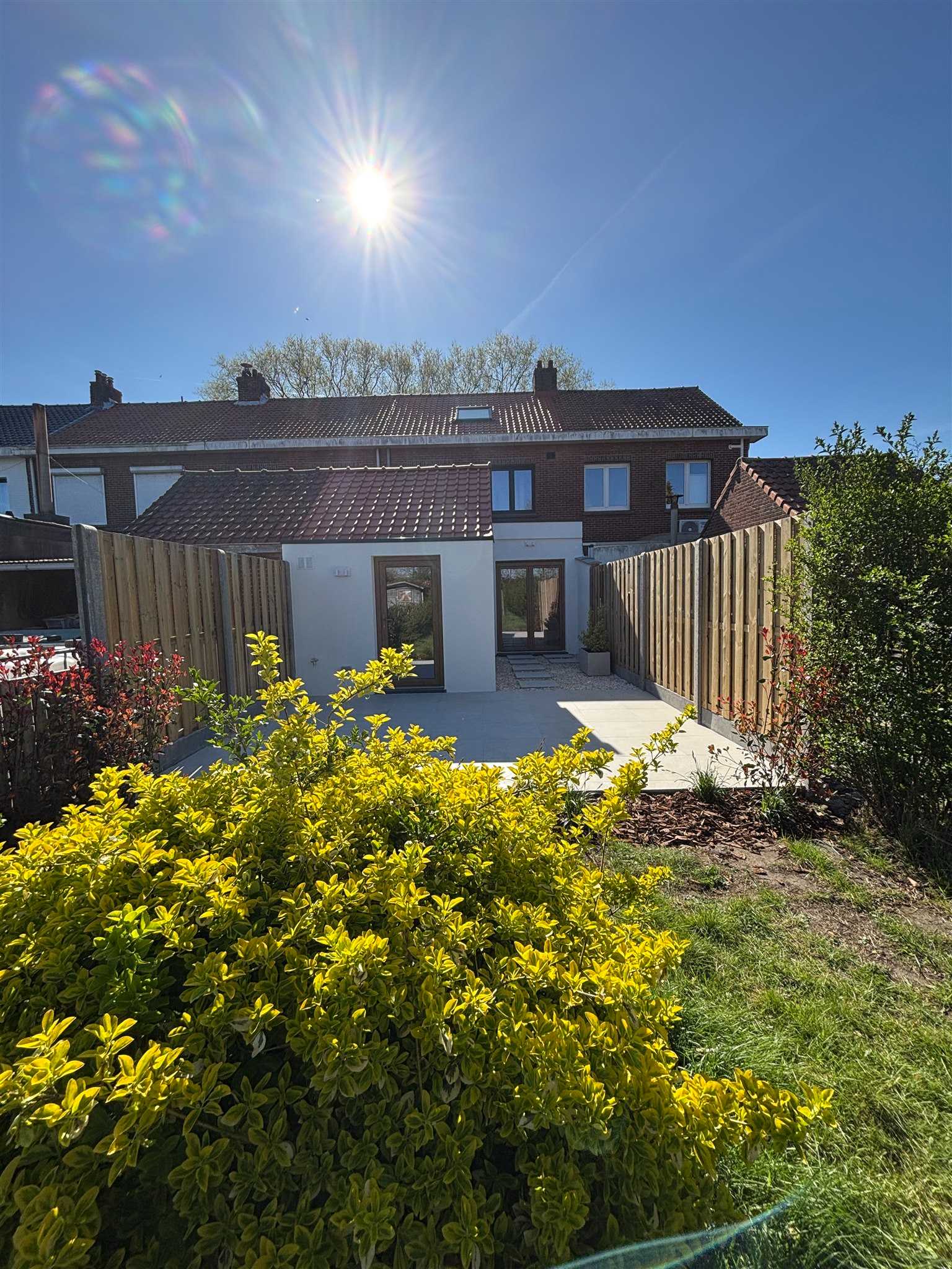 Huis te koop in Stabroek met 3 slaapkamers - foto 2