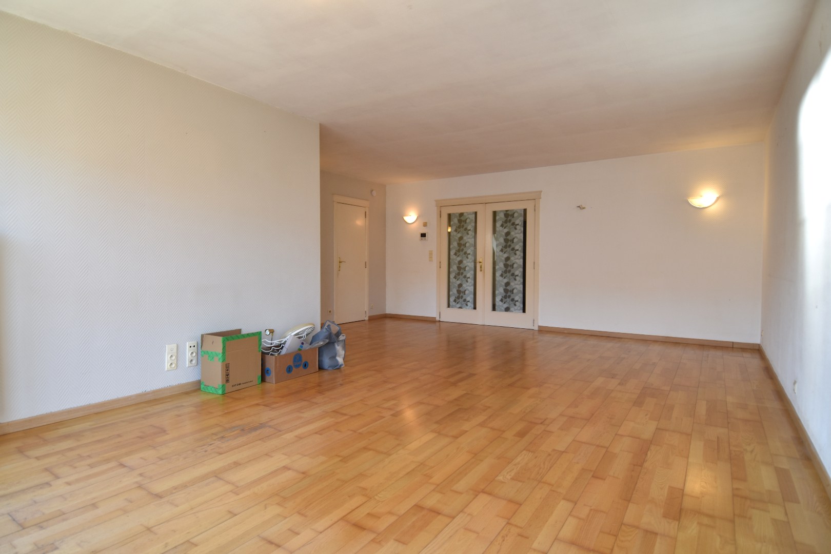 Ruim en lichtrijk 2-slaapkamerappartement (mogelijkheid tot meer) nabij centrum Zwevegem - foto 5