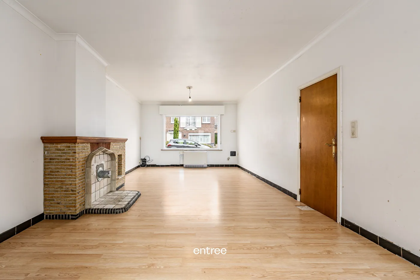 Ruime woning met zuidwestgerichte tuin op een uitstekende ligging in Zwijnaarde - foto 5