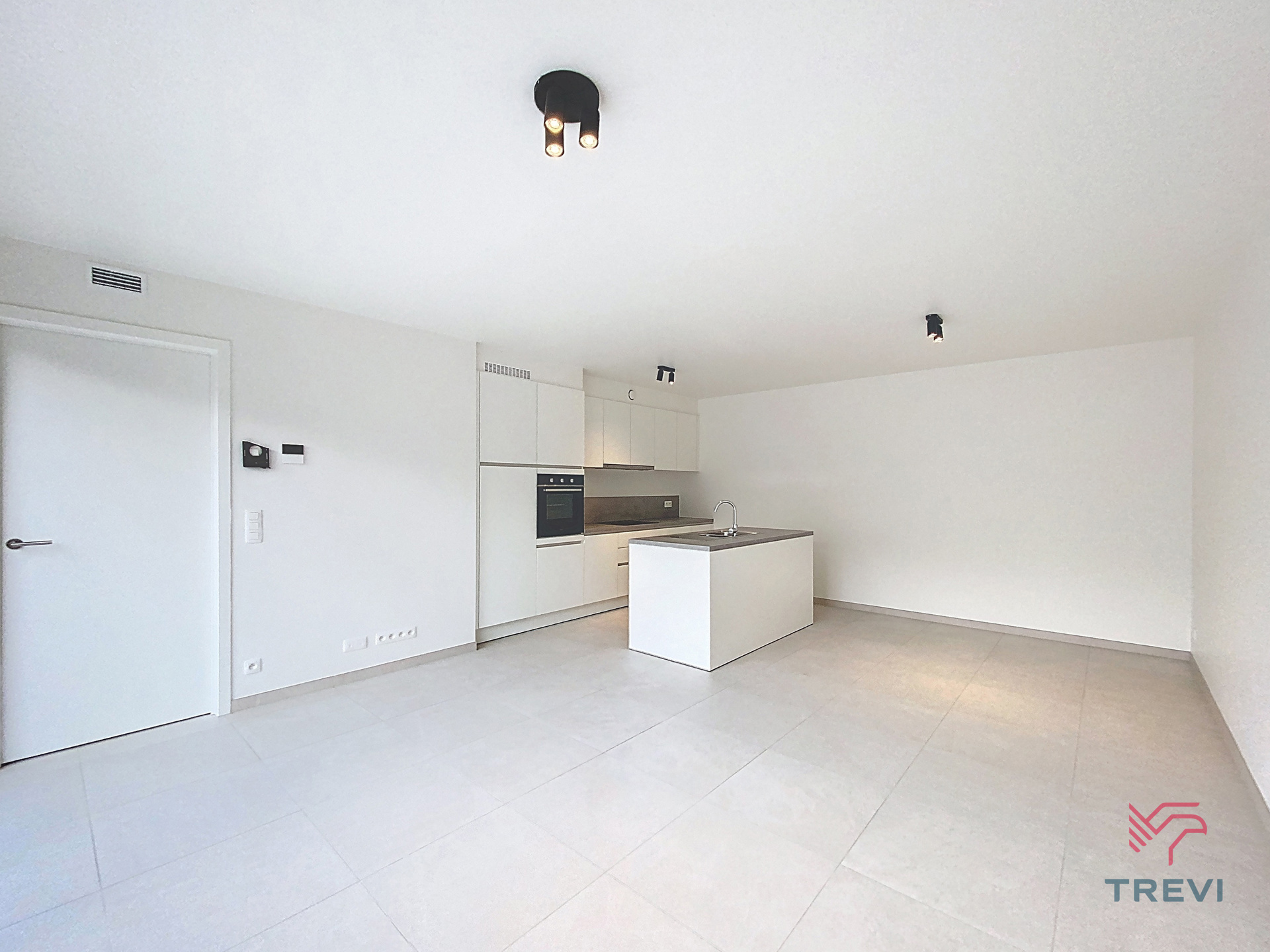 Nieuw huis met 3 slaapkamers en exterieur - foto 3