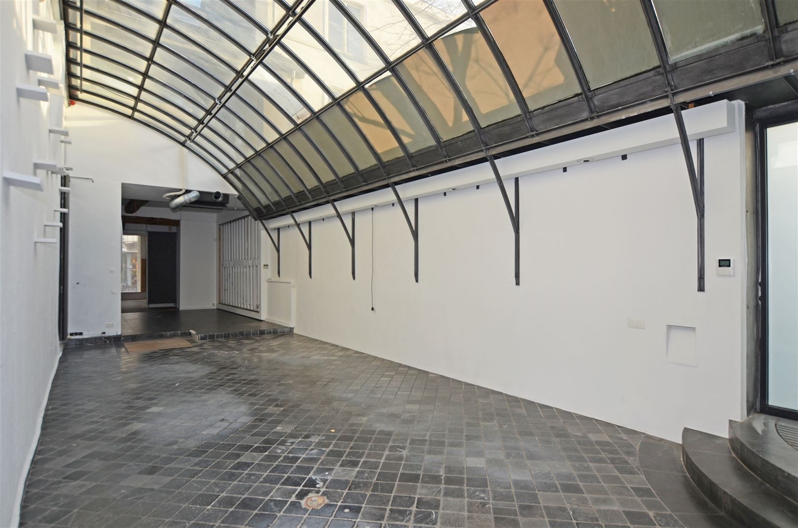 Commercial à vendre à Hasselt avec 1 chambre - photo 4