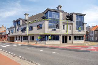 Instapklaar en energiezuinig appartement op centrale ligging met autostaanplaatsDit instapklaar appartement is centraal gelegen en combineert comfort...