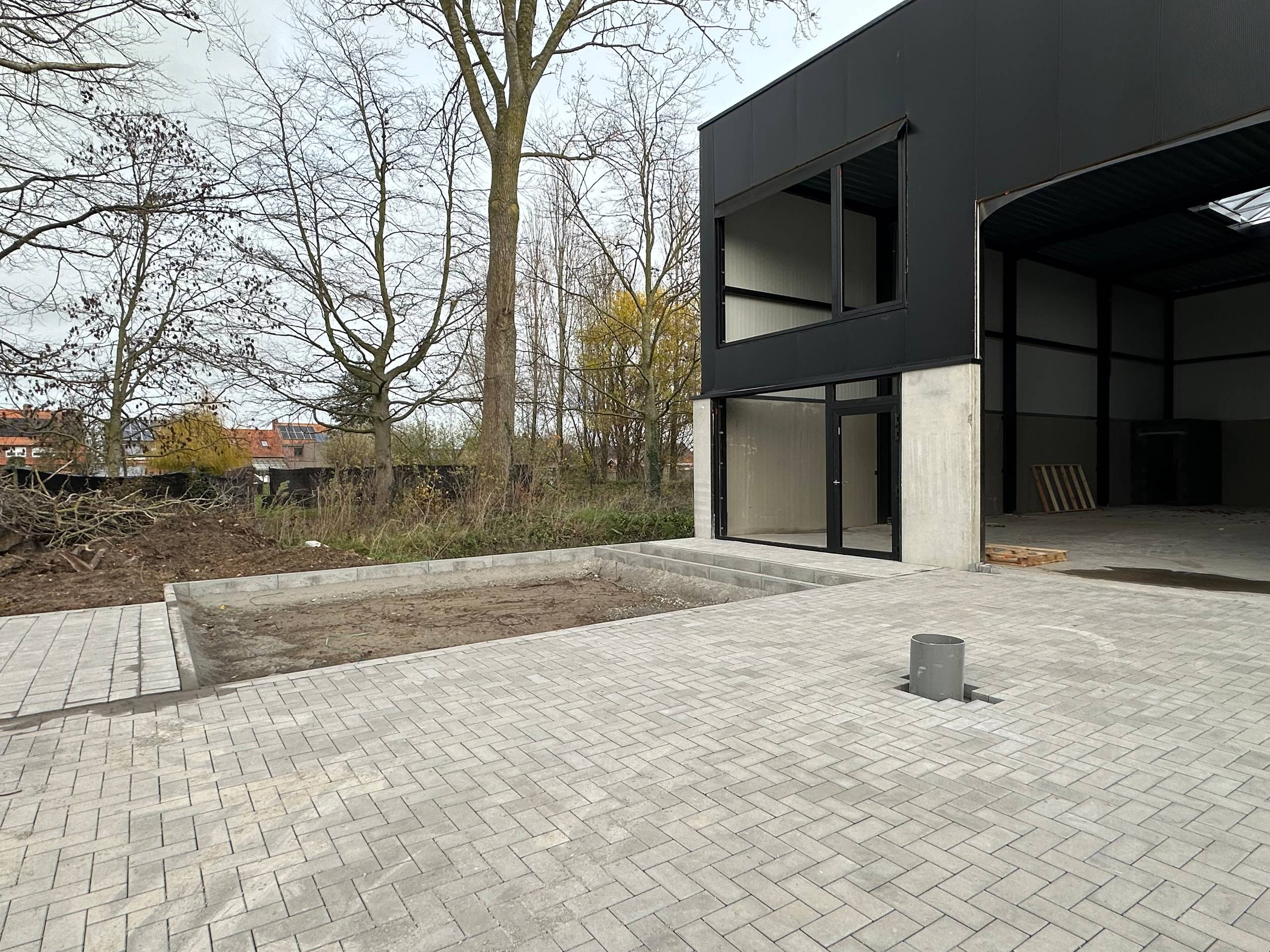 Commercial à louer à Ypres - photo 5